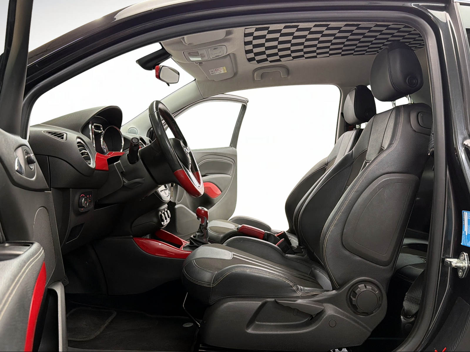 OPEL Adam 1.4 ecoFLEX Carbon Flash Metallic SLAM-image-5