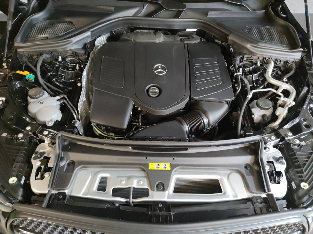 MERCEDES-BENZ GLC 400 e AMG Line 4Matic EQ Star-image-8