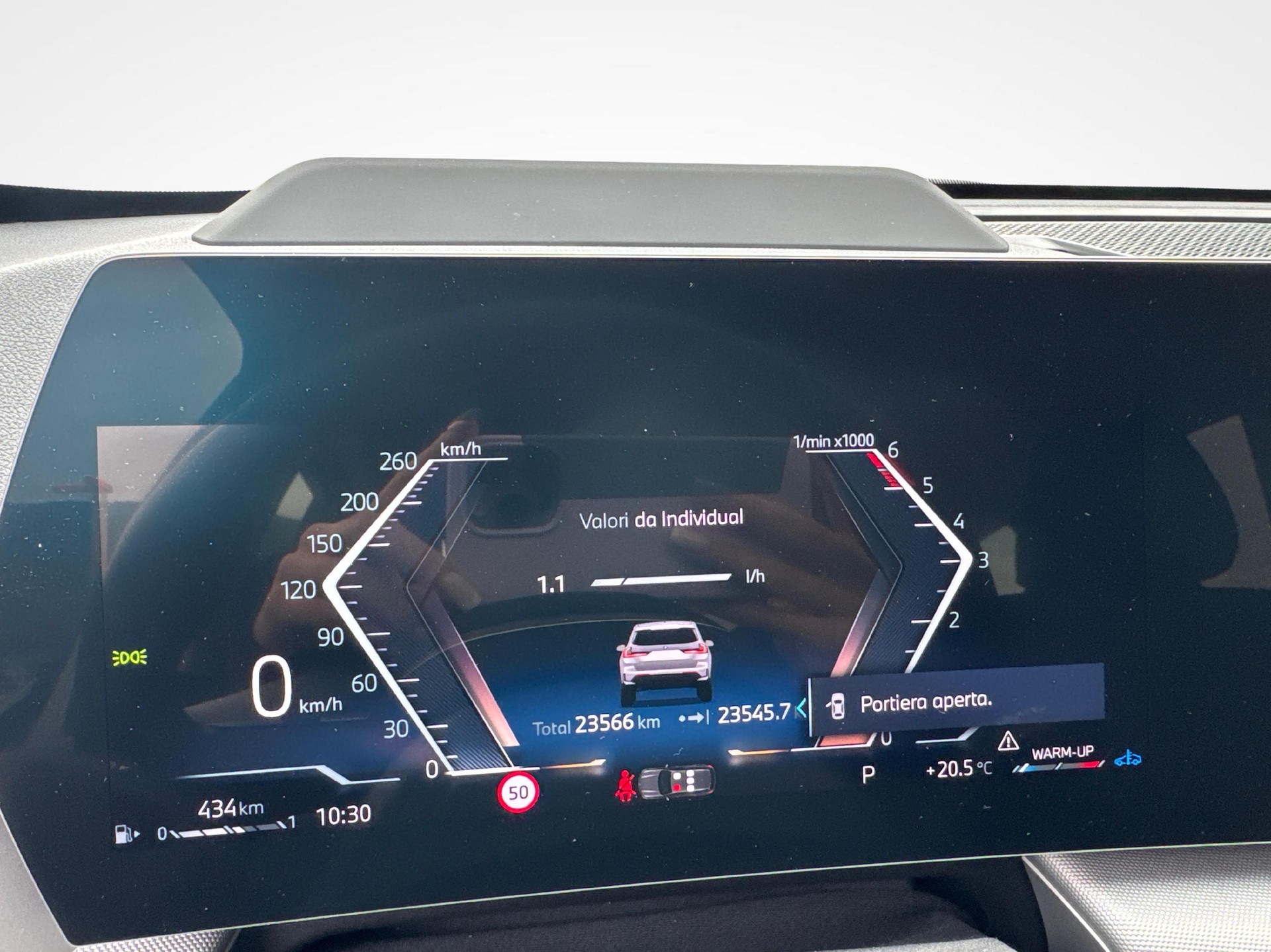 BMW X1 20d xDrive paddles-image-16
