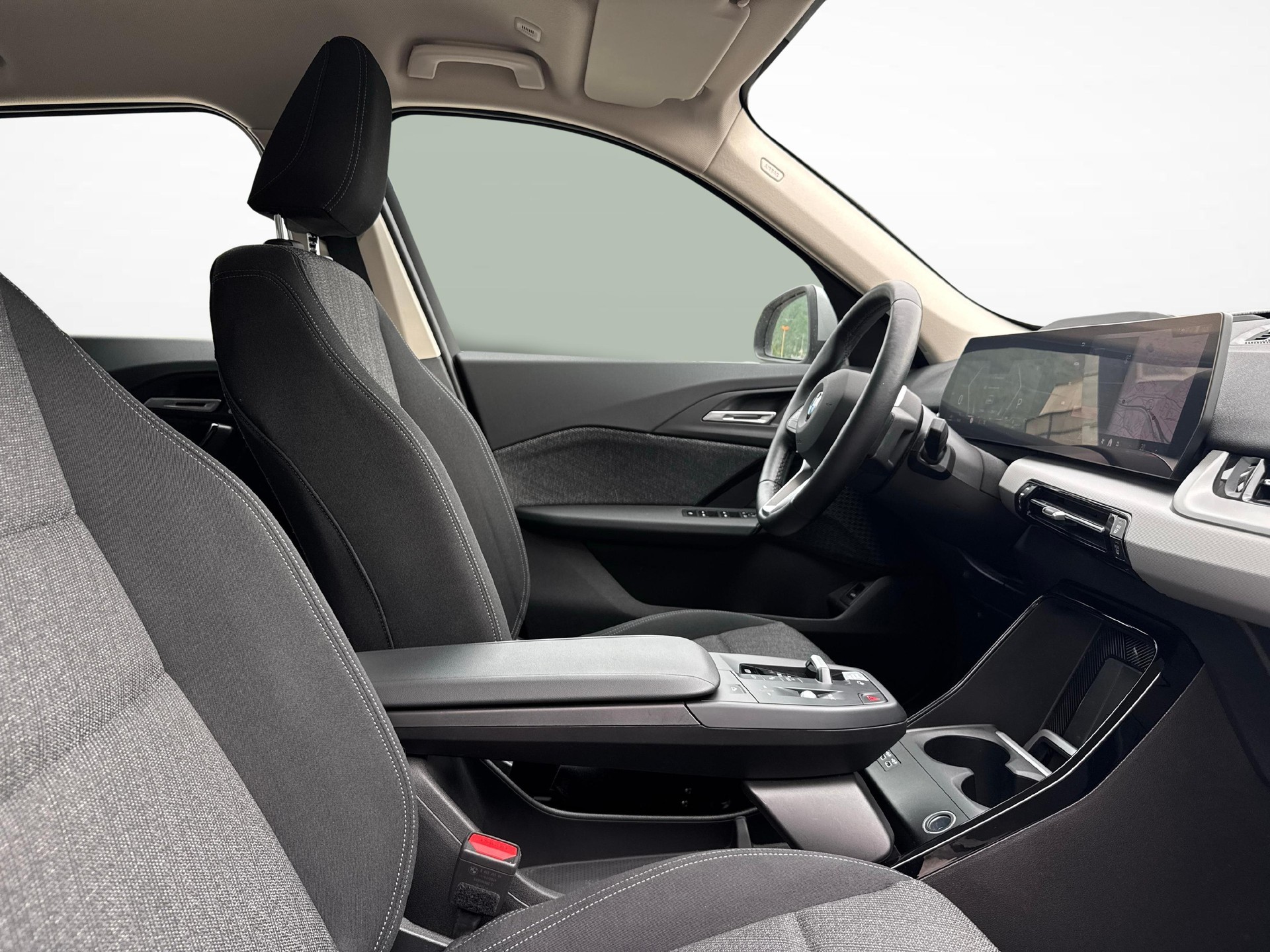 BMW X1 20d xDrive paddles-image-19