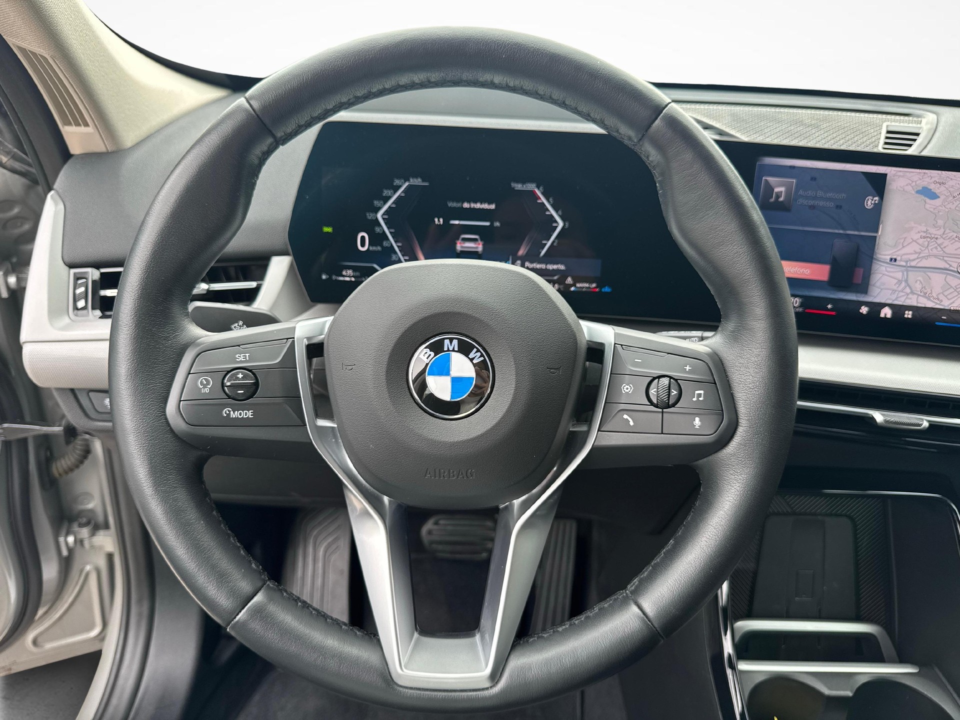 BMW X1 20d xDrive paddles-image-15