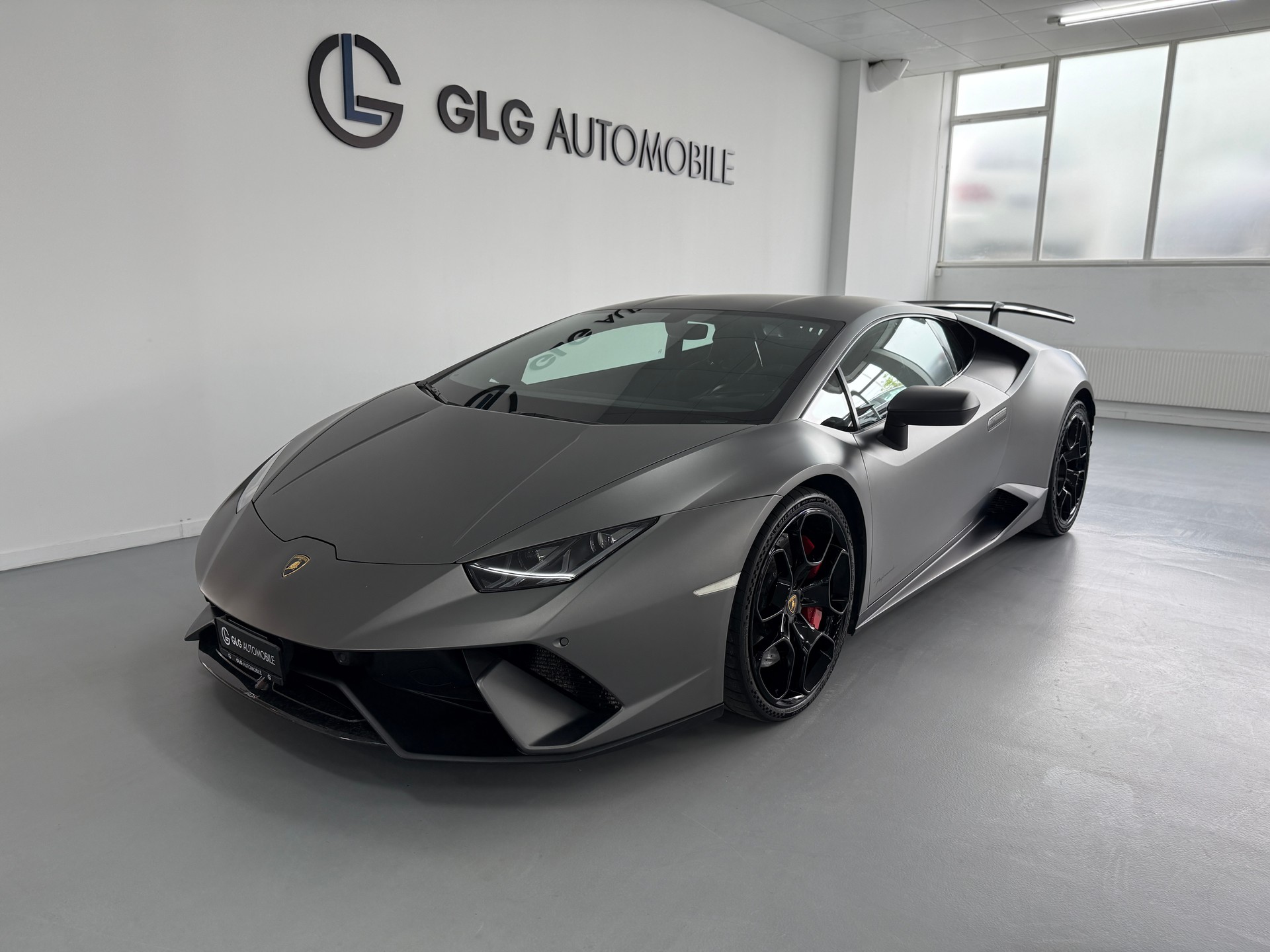 LAMBORGHINI Huracan LP640-4 Coupé Performante DCT