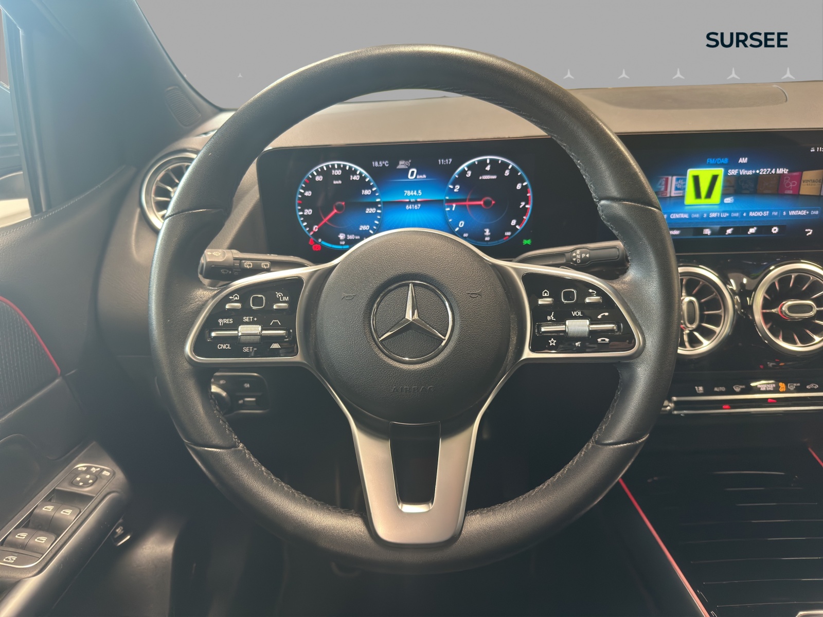 MERCEDES-BENZ B 220 4Matic Progressive 7G-DCT-image-9