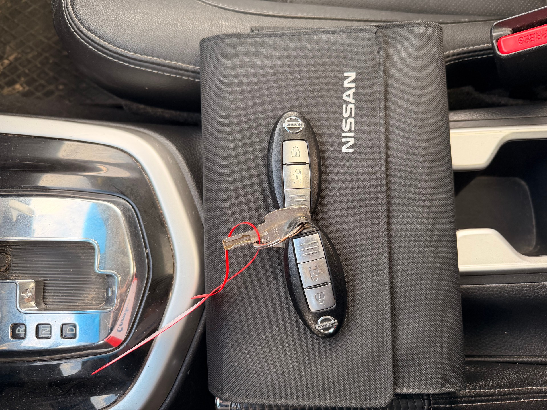NISSAN Navara Double Cab N-Connecta 2.3 dCi 4WD Automatic-image-30