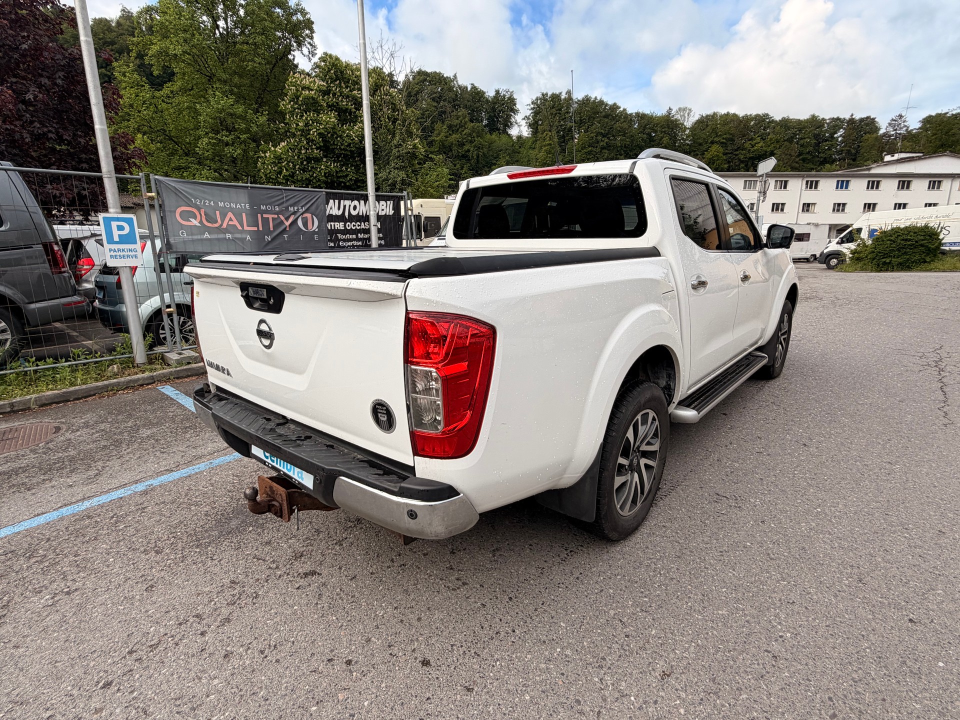 NISSAN Navara Double Cab N-Connecta 2.3 dCi 4WD Automatic-image-5