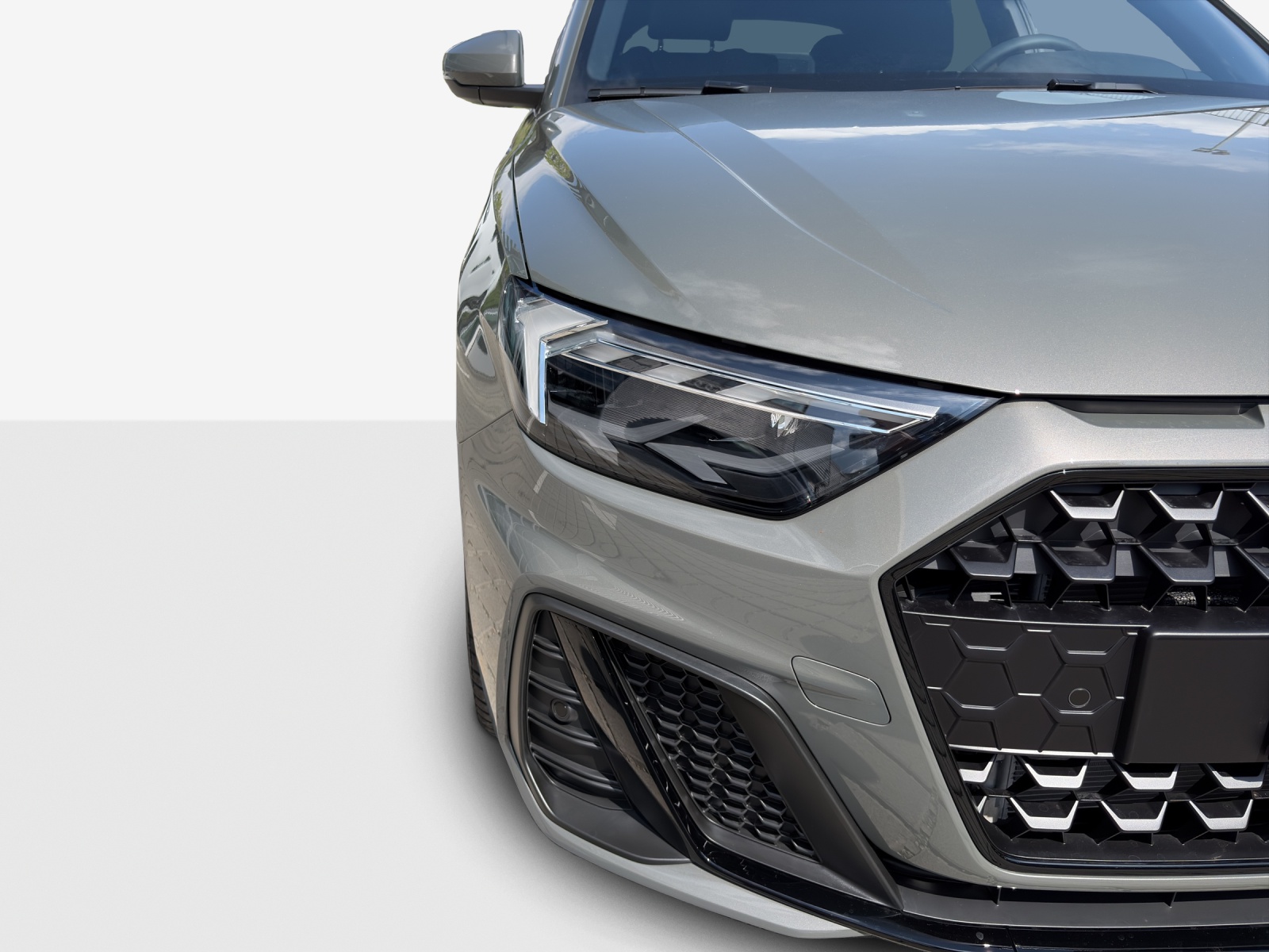 AUDI A1 Sportback 30 TFSI S Line Attraction S-tronic-image-3