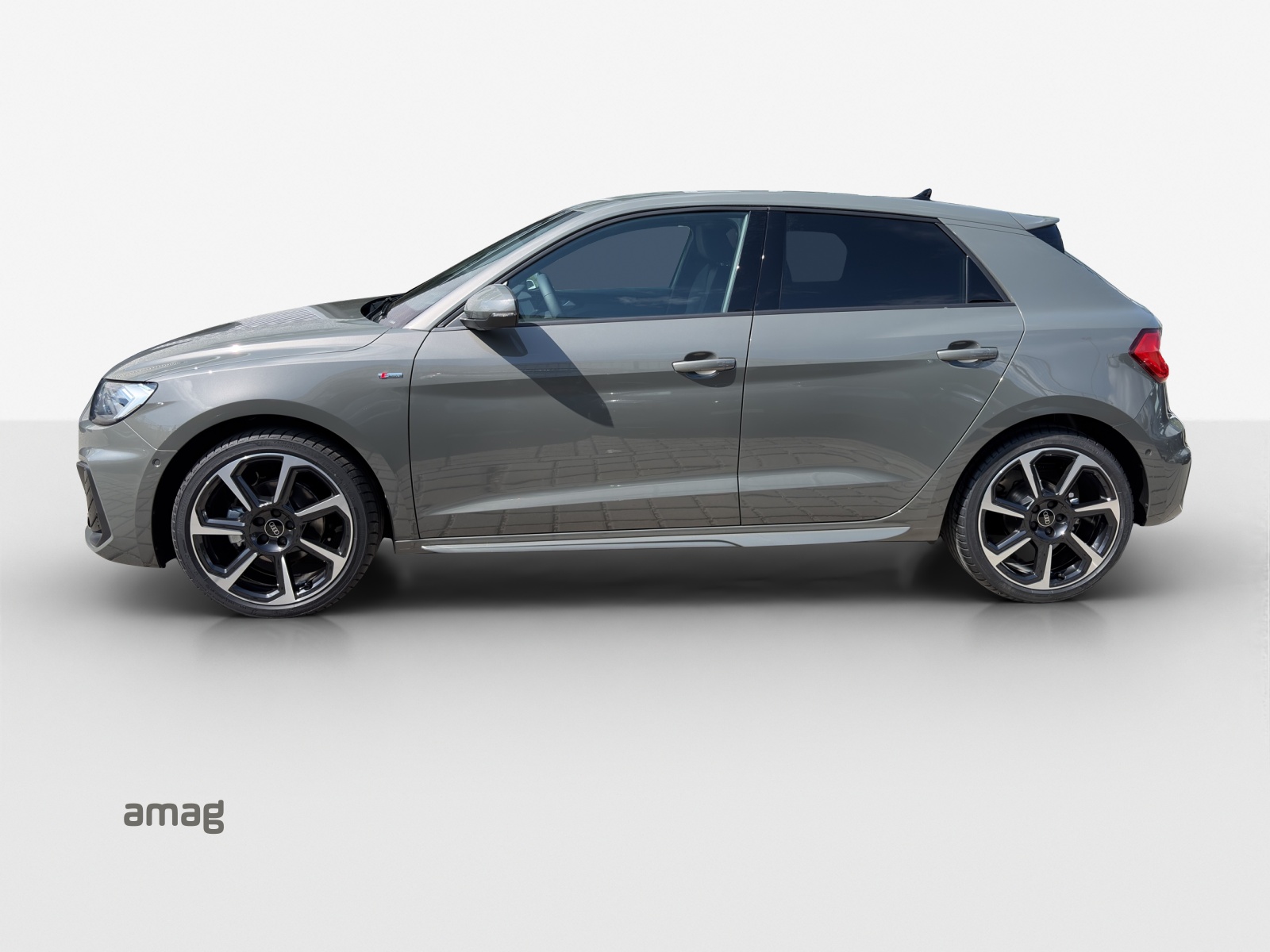 AUDI A1 Sportback 30 TFSI S Line Attraction S-tronic-image-4