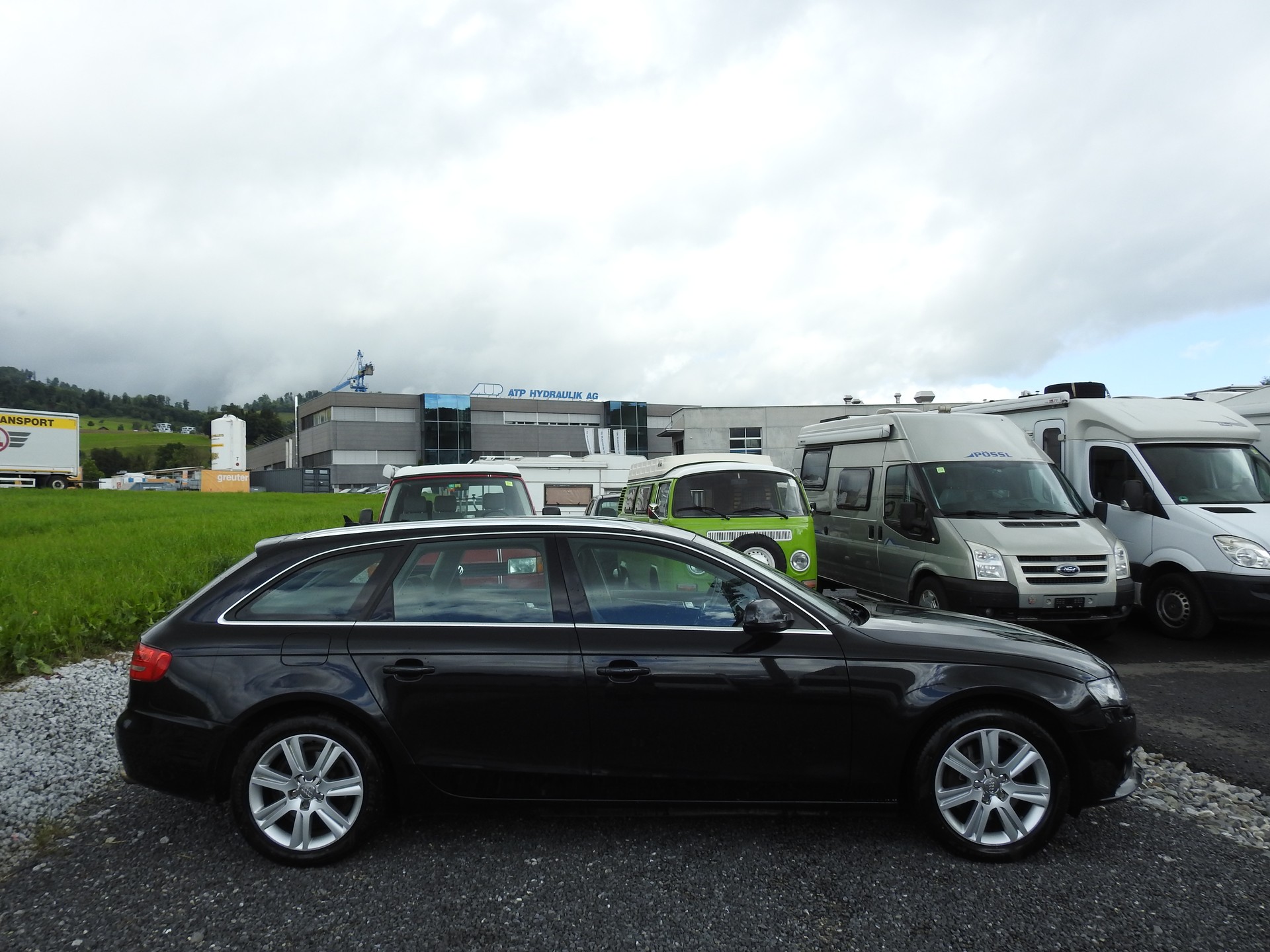 AUDI A4 Avant 2.0 TFSI quattro S-tronic-image-7