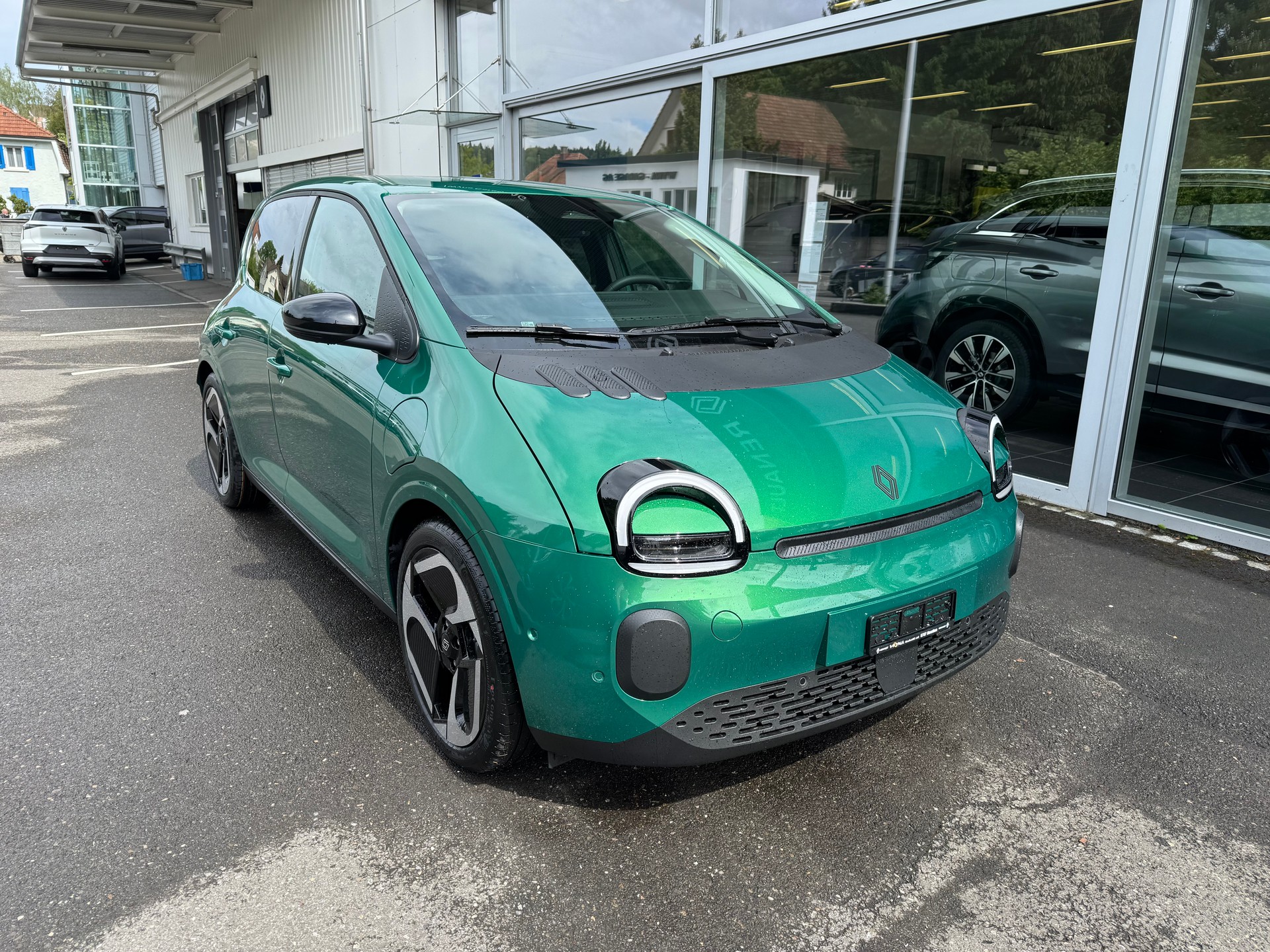 RENAULT Twingo E-Tech 27kWh Techno-image-4