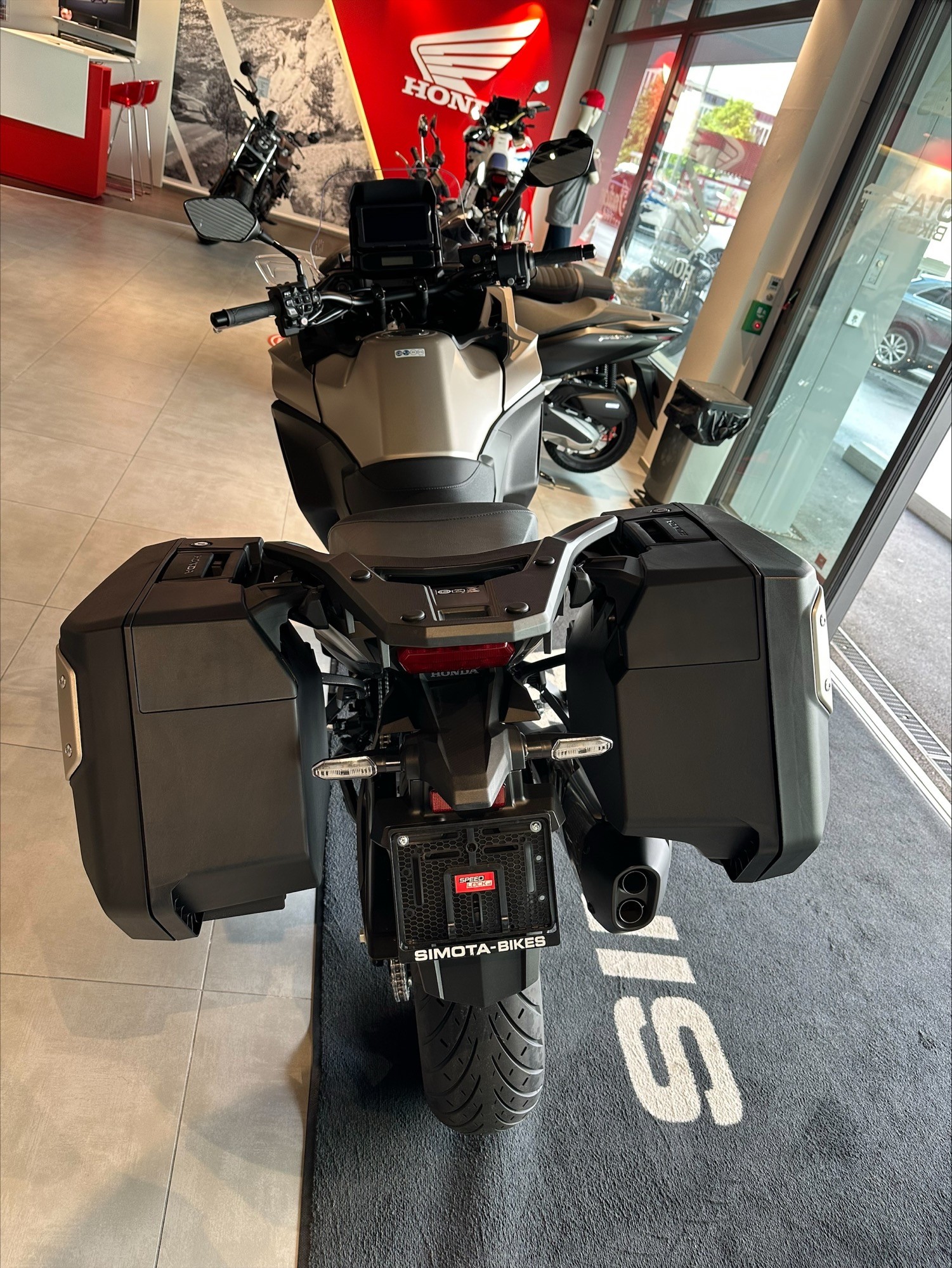 HONDA NT 1100 AT ED-showroom-element-3