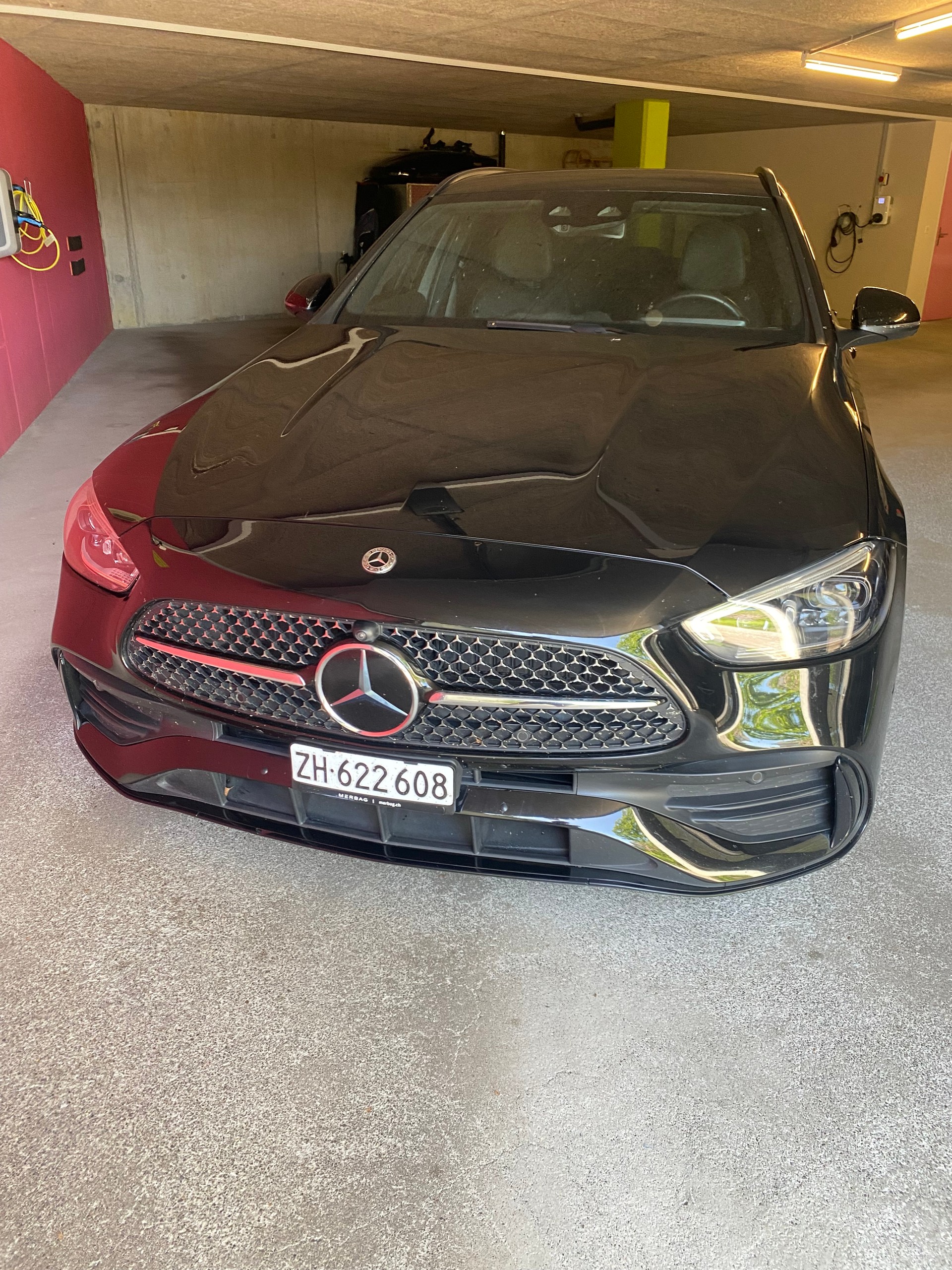 MERCEDES-BENZ C 300 4 Matic AMG Line Kombi noch 2 Jahre MB Garantie-image-3