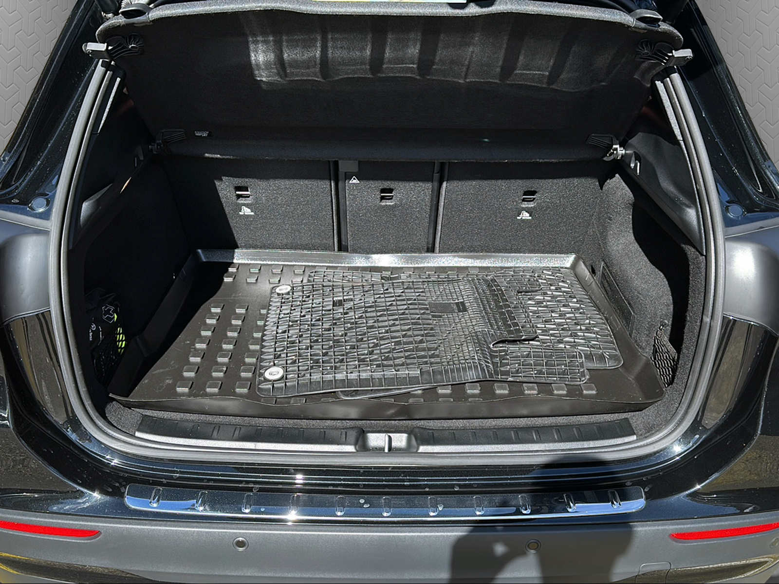 MERCEDES-BENZ GLA AMG 45 S 4Matic+ 8G-DCT-image-9