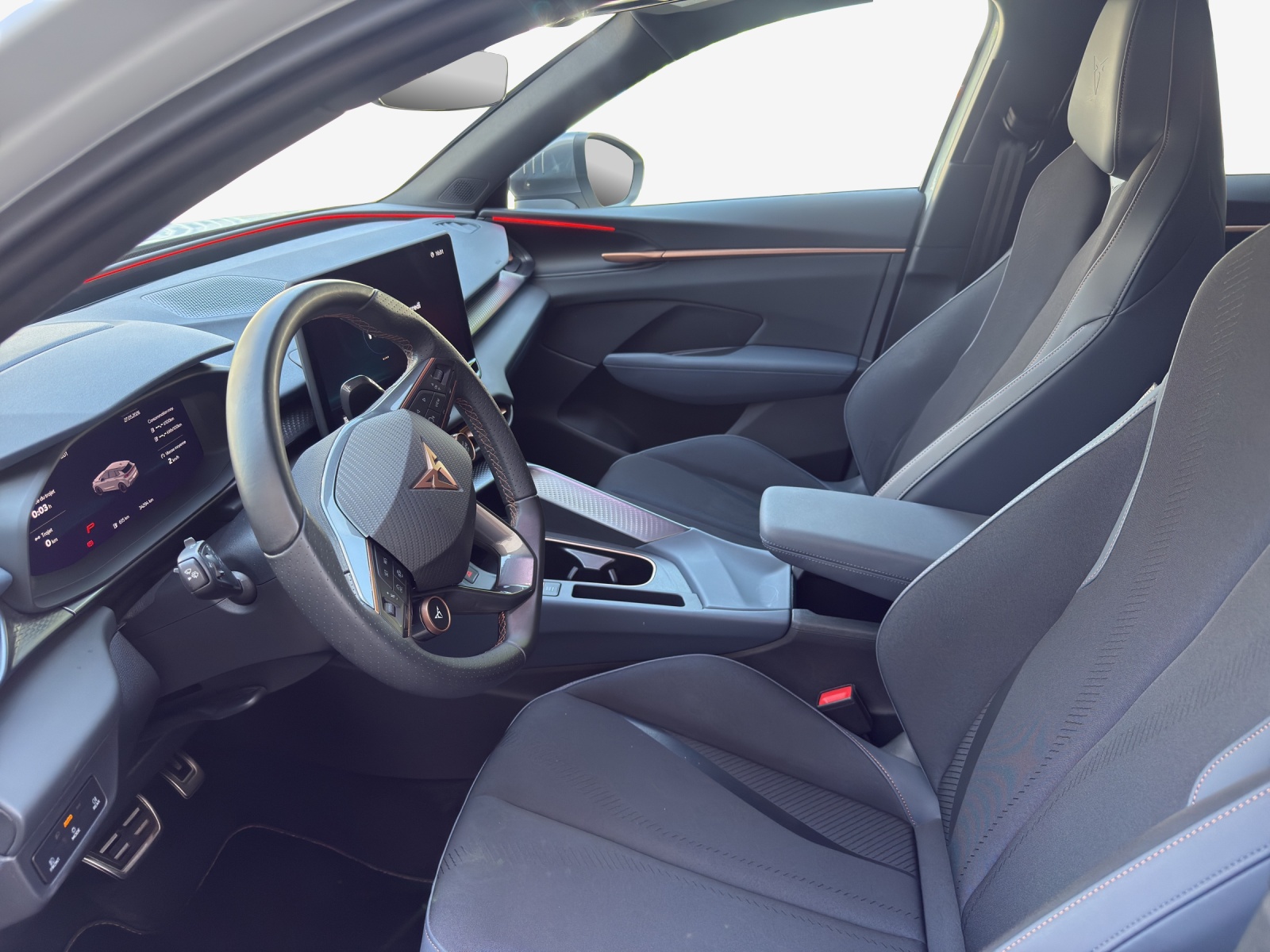 CUPRA Terramar 1.5 eHybrid DSG VZ-image-8