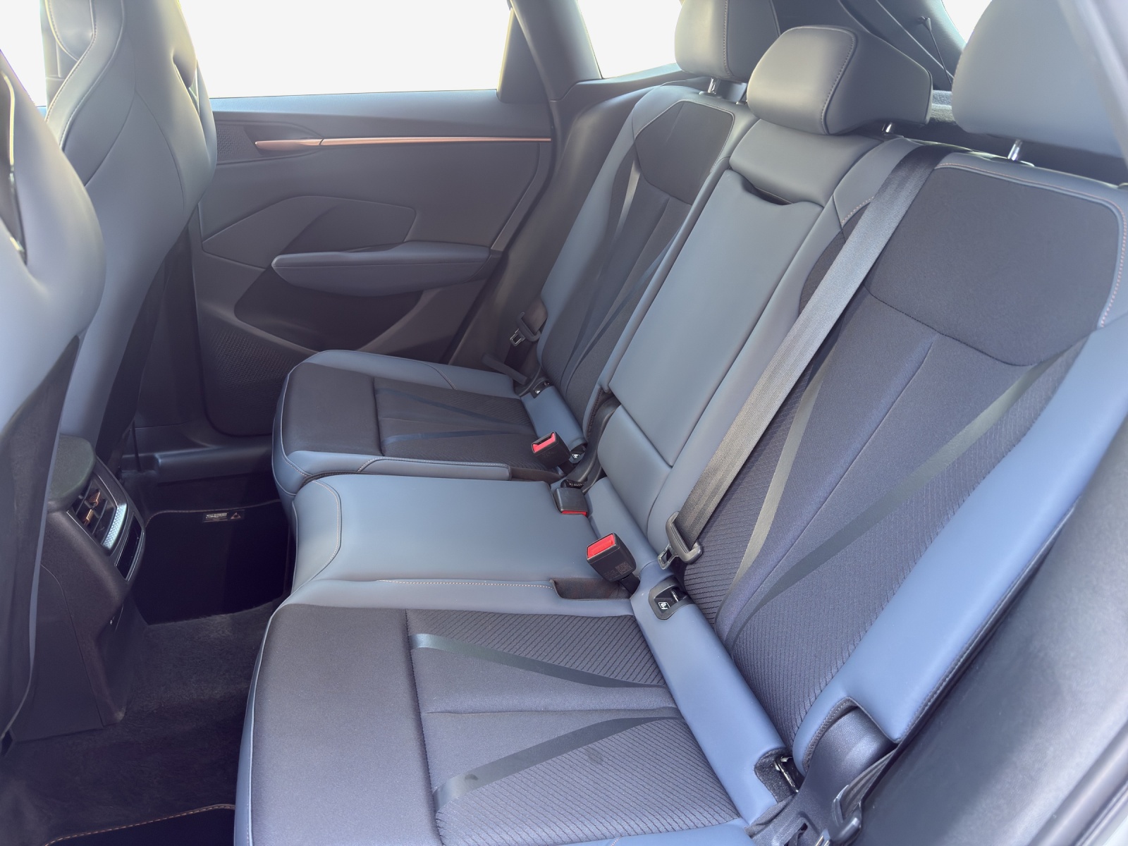 CUPRA Terramar 1.5 eHybrid DSG VZ-image-12