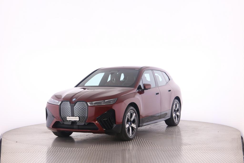 BMW iX xDrive50-image-0