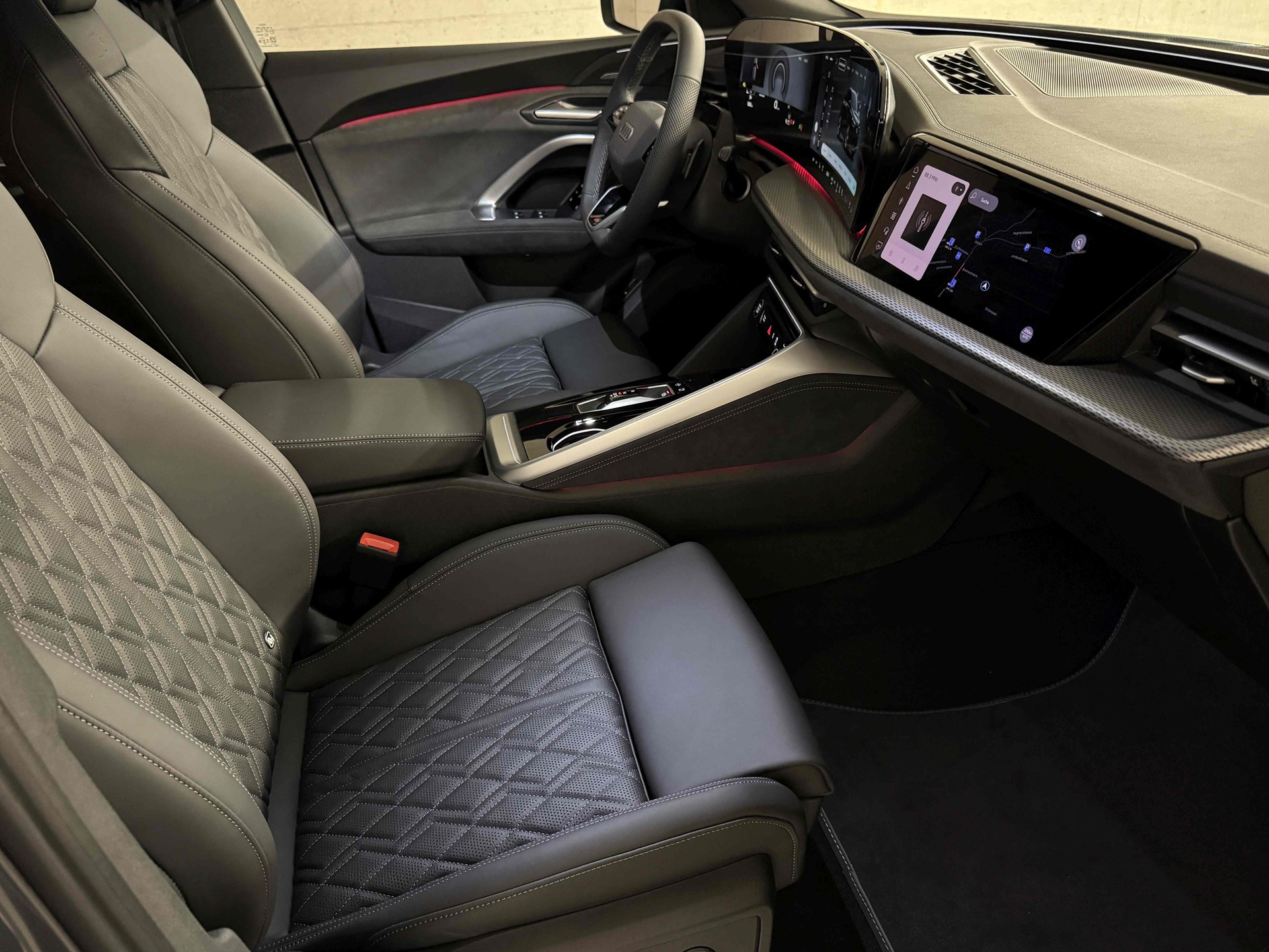 AUDI Q5 TDI quattro 220 kW S-tronic-image-14