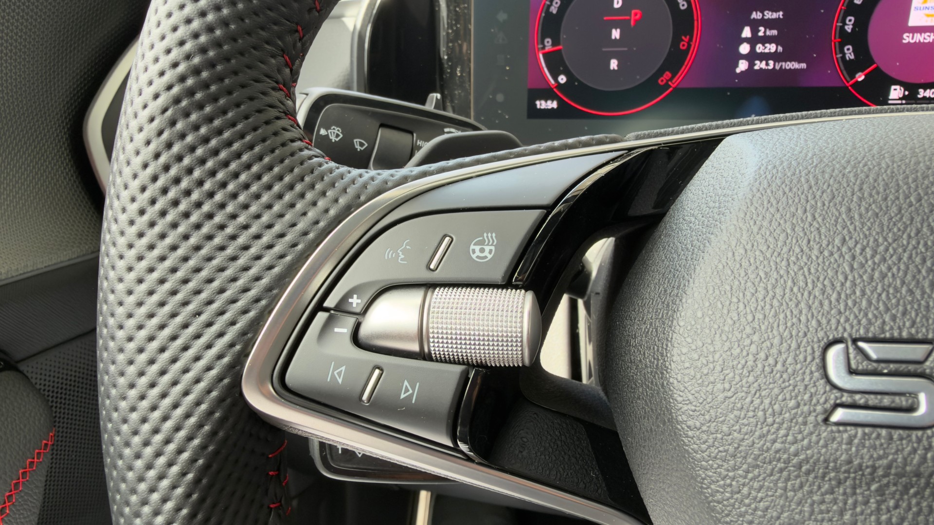 SKODA Kodiaq RS 2.0 TSI 265PS 7DSG 4x4 2.0 TSI 265PS 7DSG 4x4 2000ccm 265PS/195kW 4 Zylinder TSI Benzin-image-6