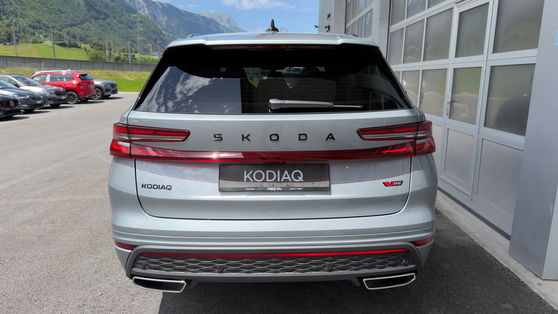 SKODA Kodiaq RS 2.0 TSI 265PS 7DSG 4x4 2.0 TSI 265PS 7DSG 4x4 2000ccm 265PS/195kW 4 Zylinder TSI Benzin-image-2
