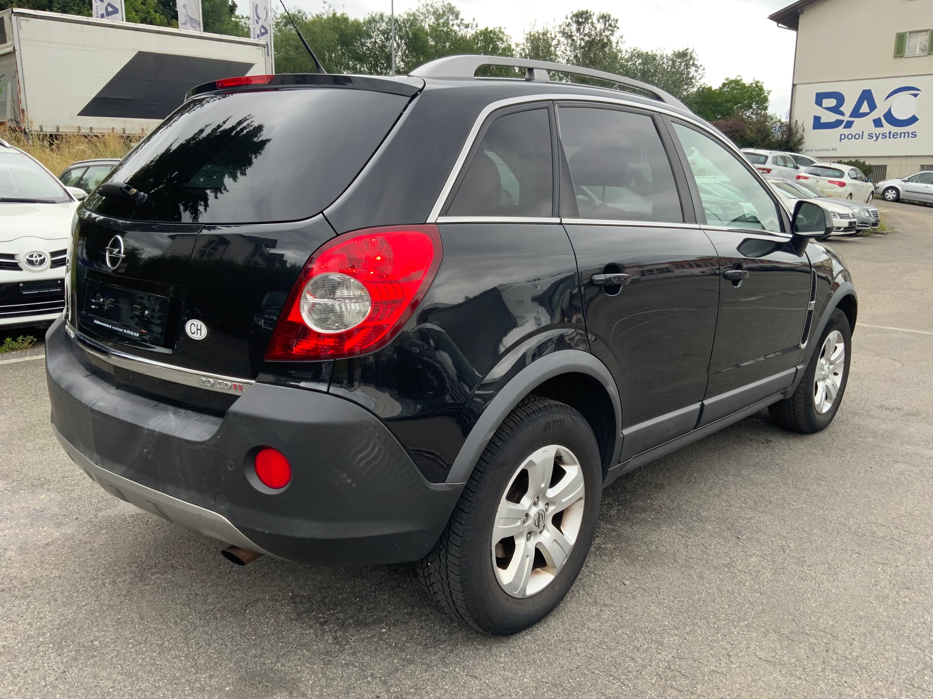 OPEL Antara 2.0 CDTi Enjoy 4WD Automatic-image-2