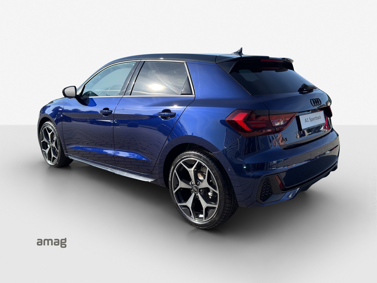 AUDI A1 Sportback 30 TFSI S Line Attraction S-tronic-image-2