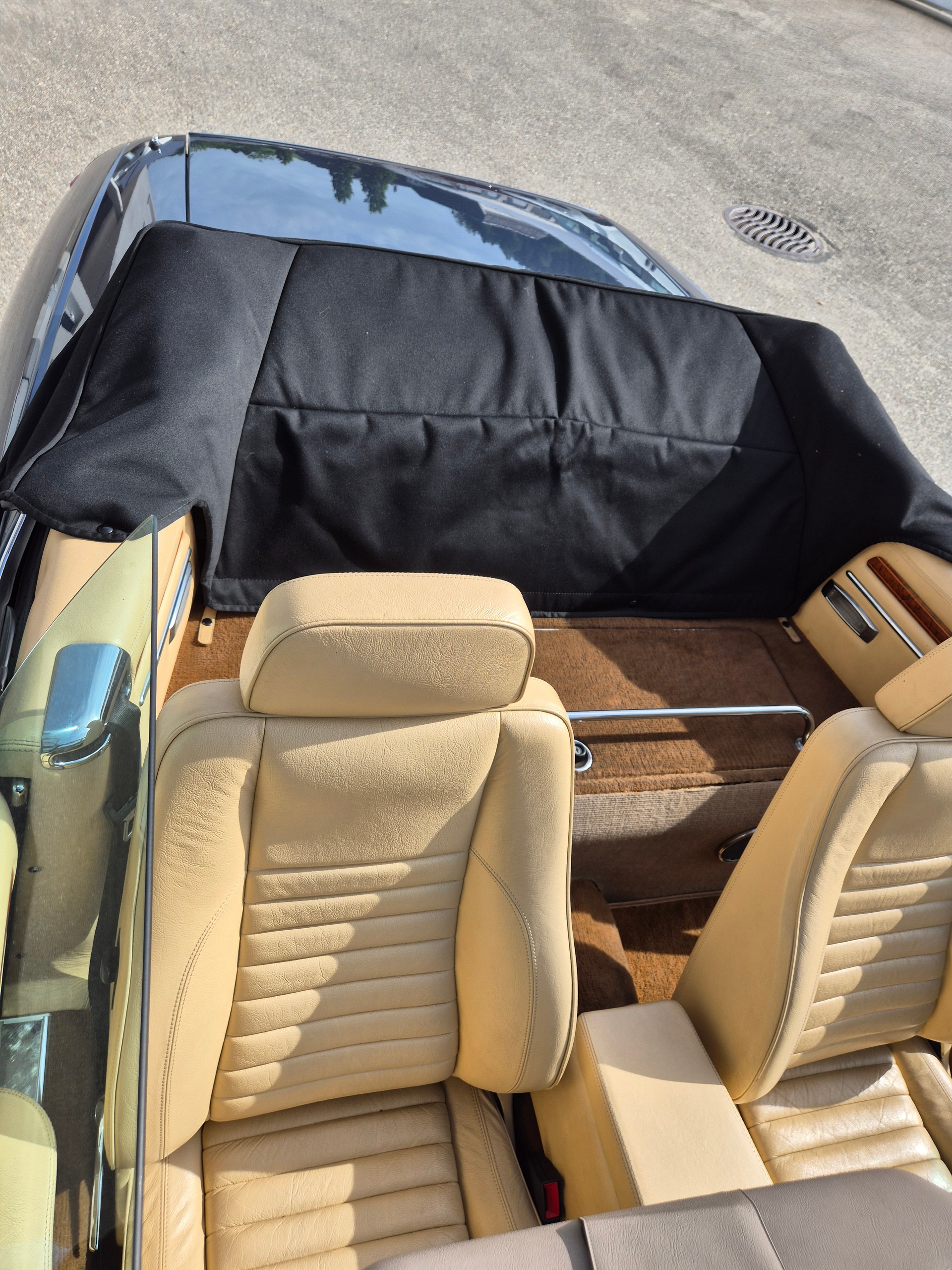 JAGUAR XJS 5.3 V12 Convertible-image-10