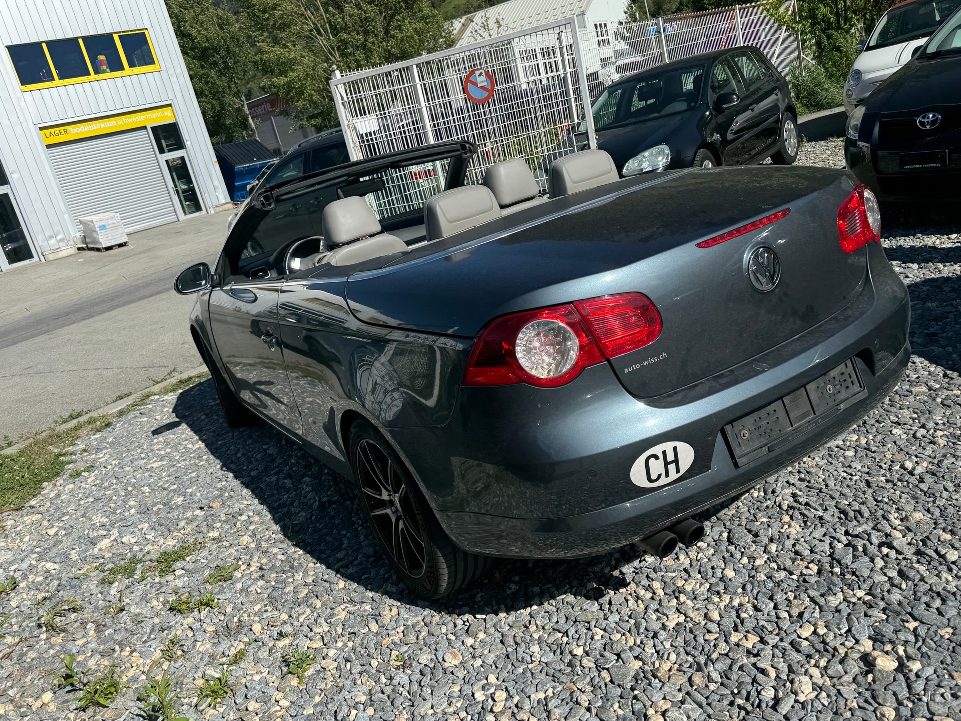 VW Eos 2.0 FSI Turbo-image-3
