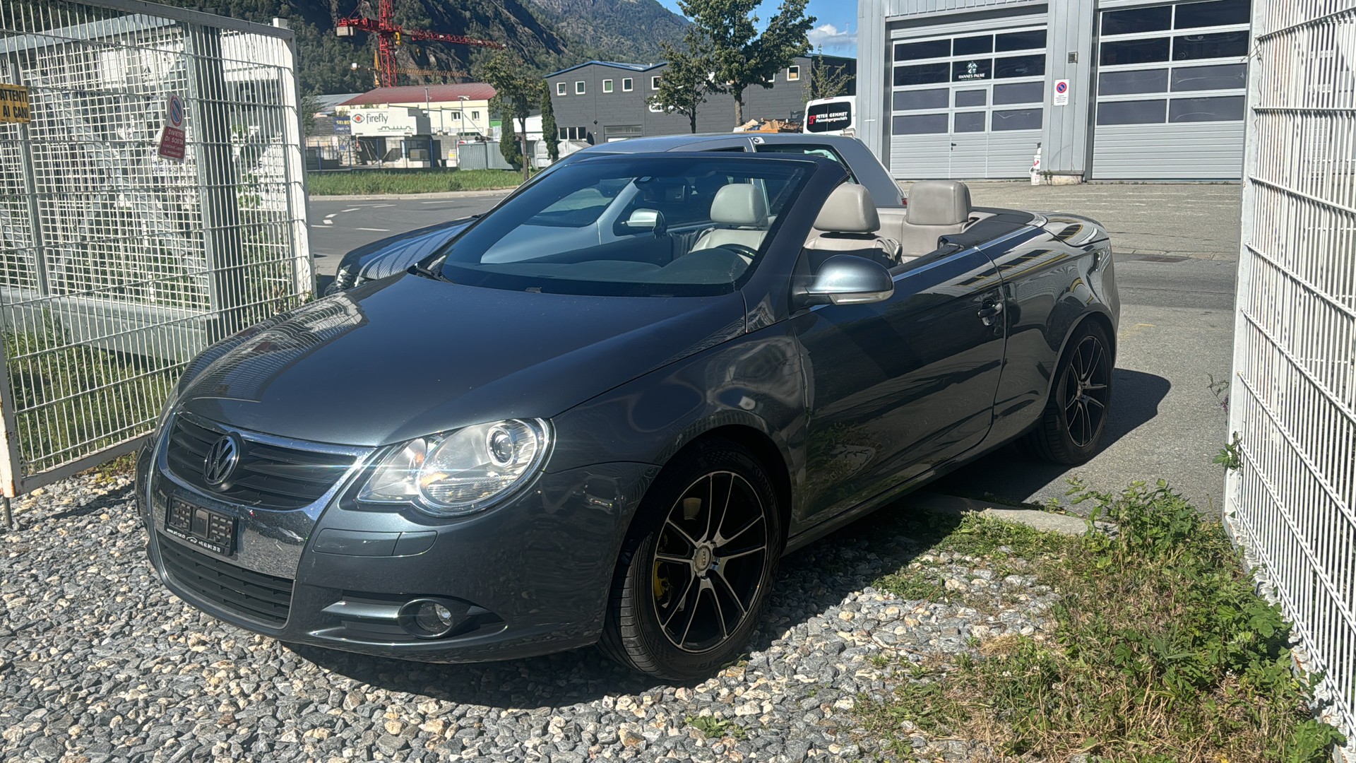 VW Eos 2.0 FSI Turbo-image-2