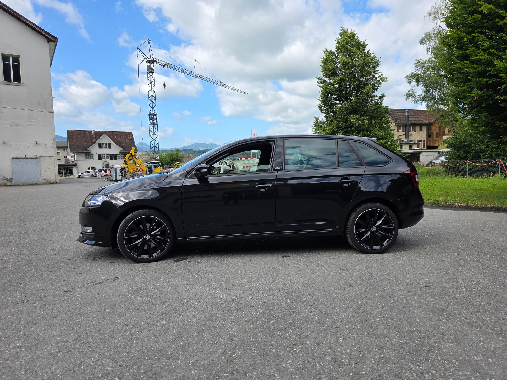 SKODA Rapid Spaceback 1.4 TSI Monte Carlo DSG-image-10
