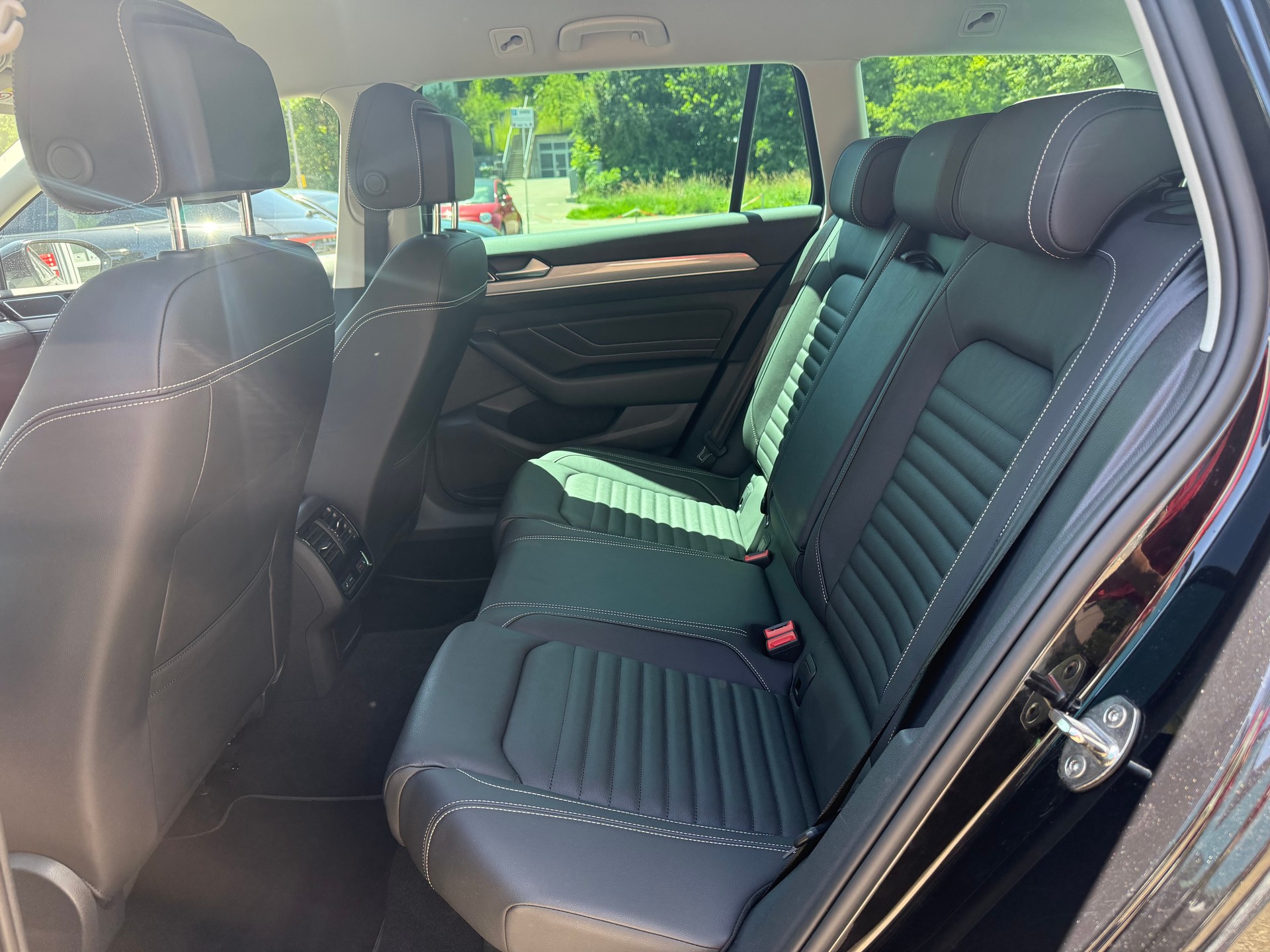 VW Passat Variant 1.4 TSI GTE Hybrid DSG-image-7