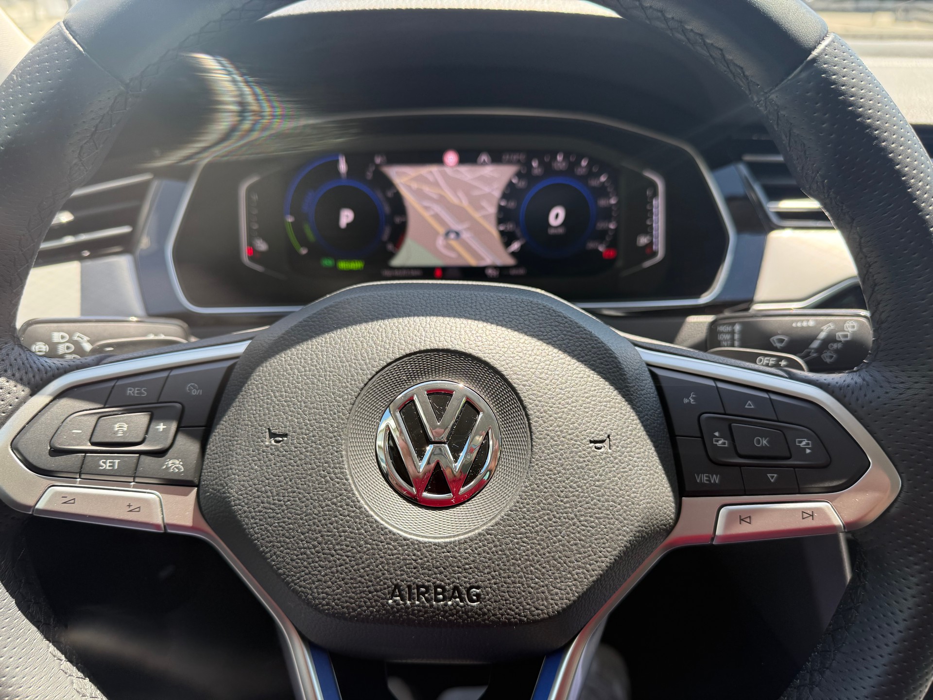 VW Passat Variant 1.4 TSI GTE Hybrid DSG-image-10