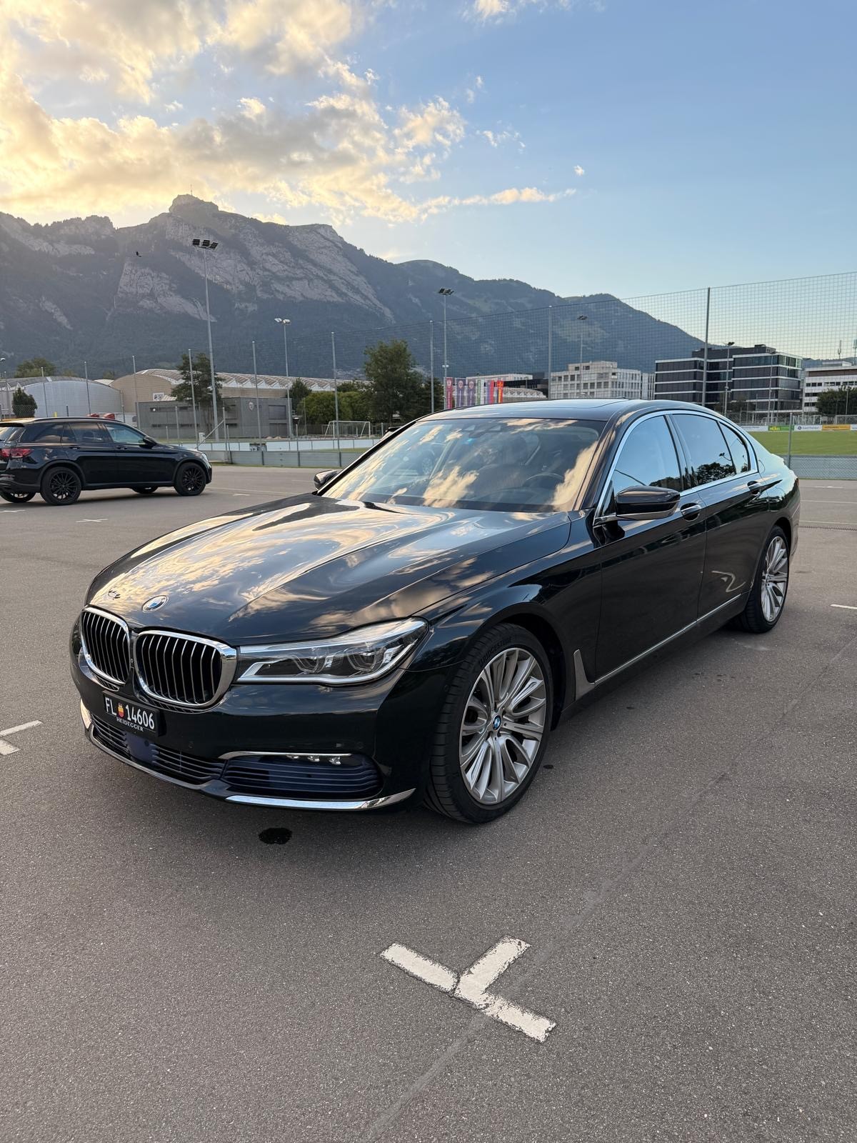 BMW 740d xDrive-image-0