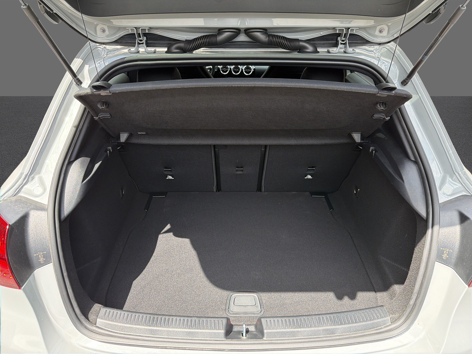 MERCEDES-BENZ A AMG 35 4Matic 8G-DCT-image-19