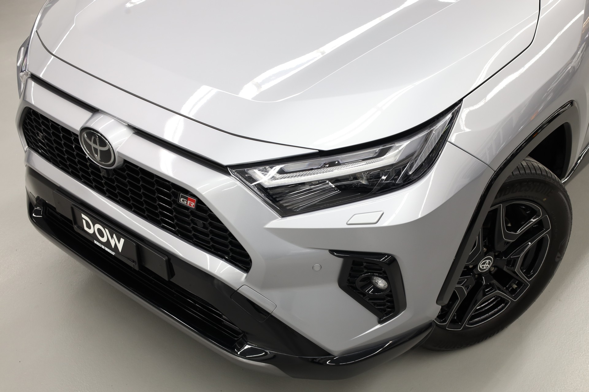TOYOTA RAV-4 2.5 HEV GR Sport e-CVT 4WD-image-6
