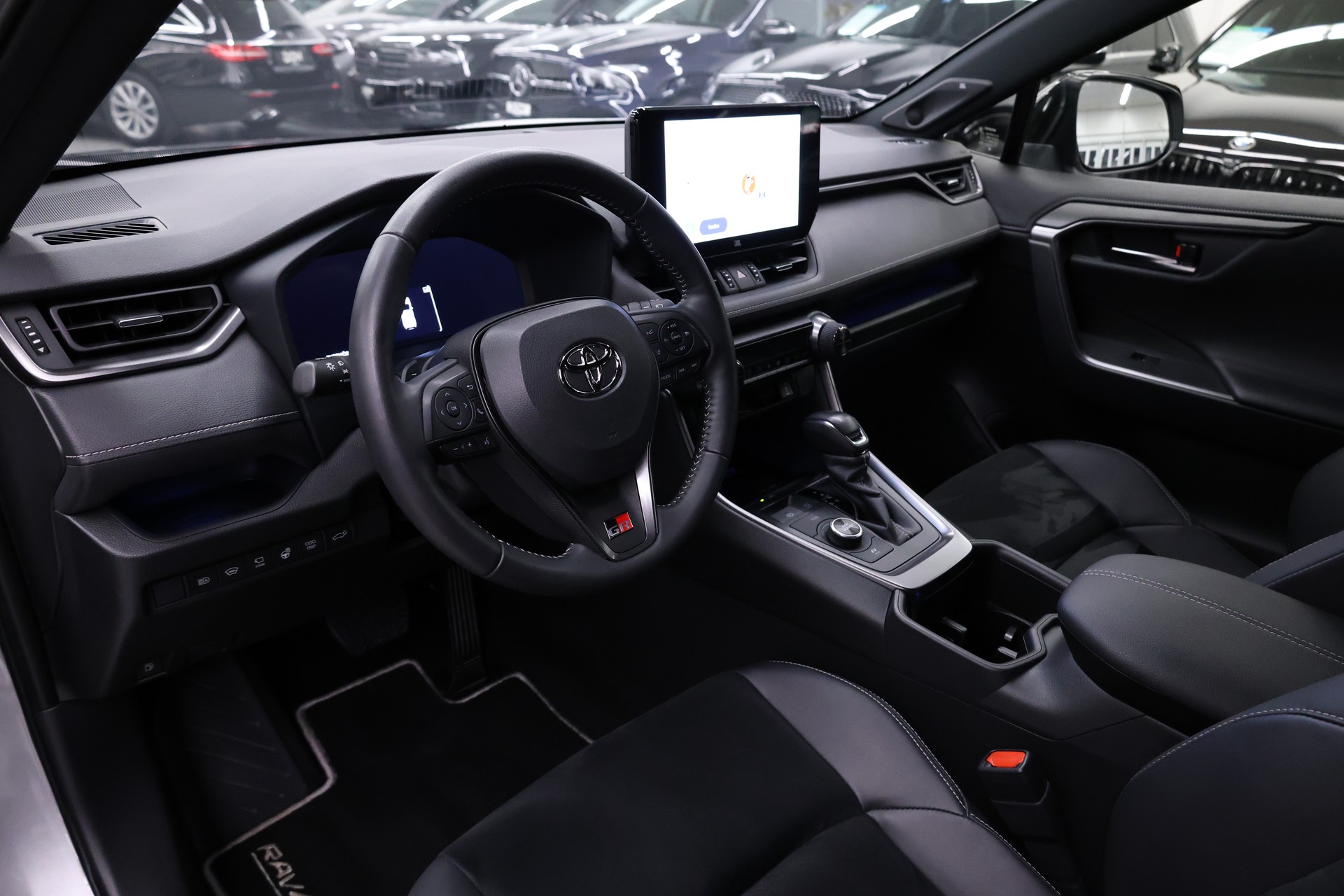 TOYOTA RAV-4 2.5 HEV GR Sport e-CVT 4WD-image-17