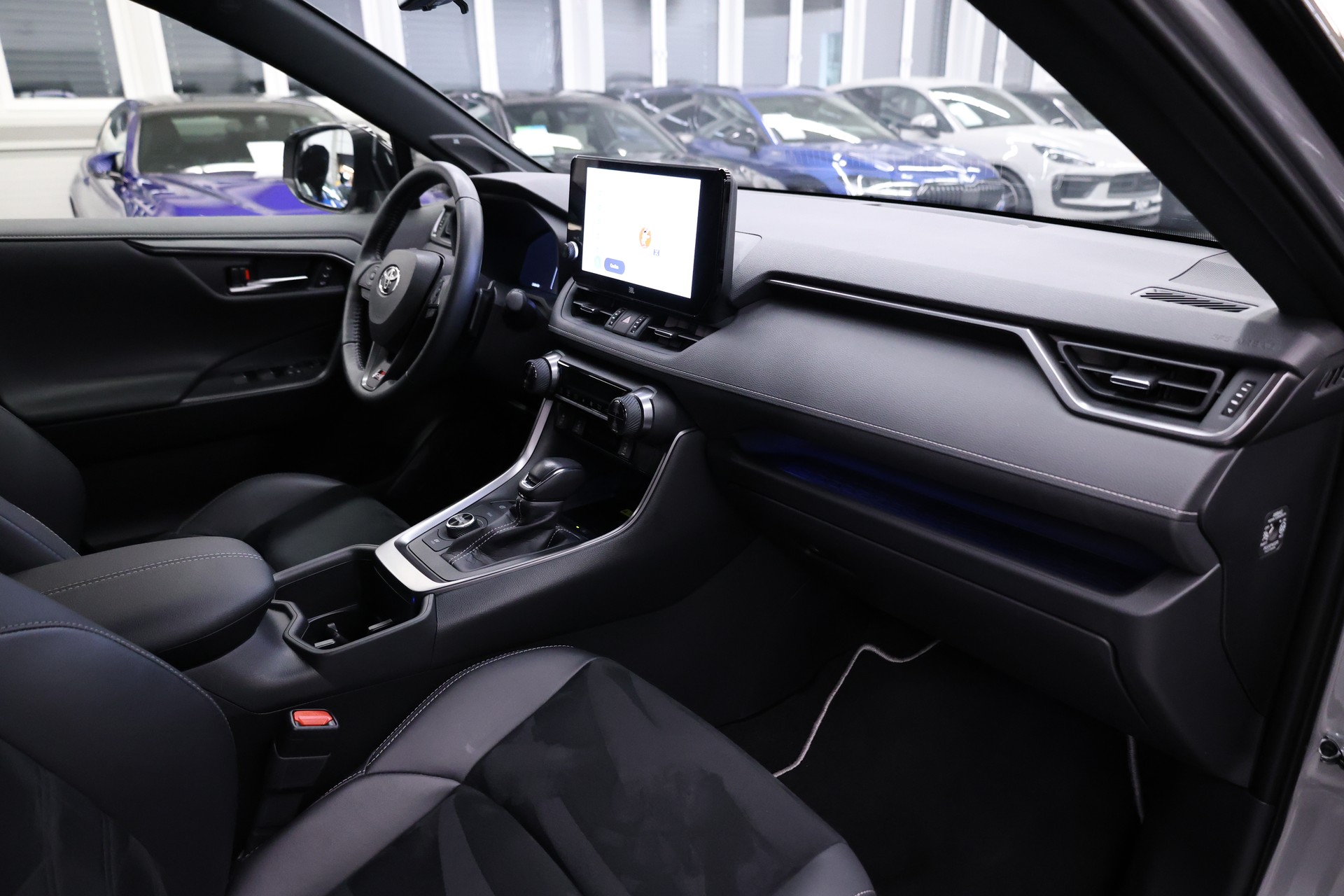 TOYOTA RAV-4 2.5 HEV GR Sport e-CVT 4WD-image-18