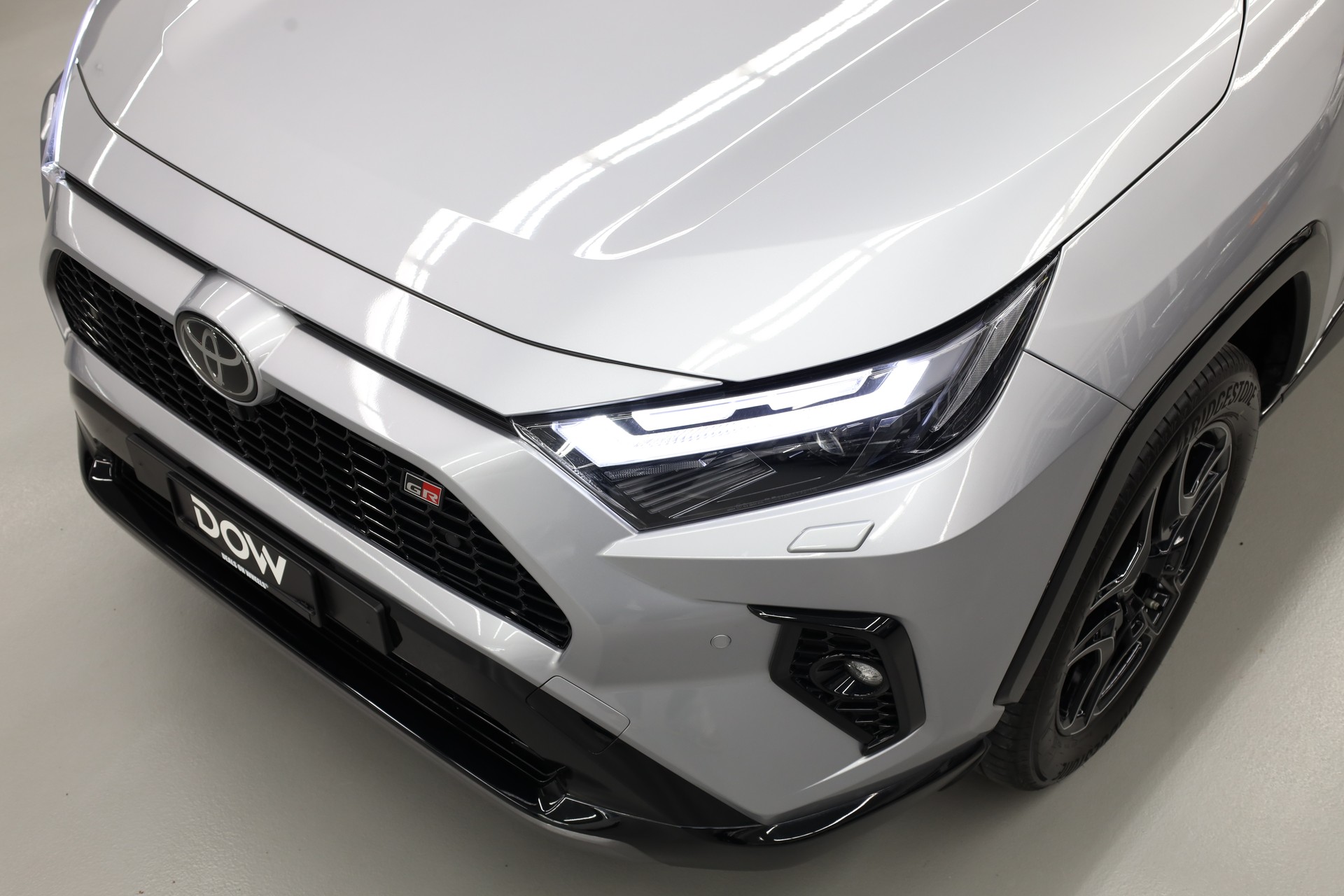 TOYOTA RAV-4 2.5 HEV GR Sport e-CVT 4WD-image-4