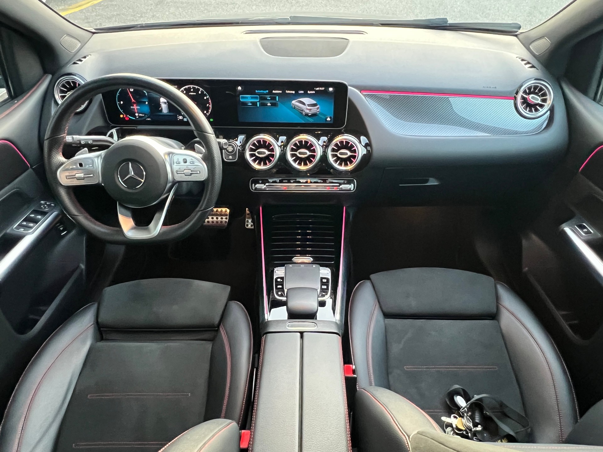 MERCEDES-BENZ B 250 4Matic AMG Line * MJ 2020 * Vollausstattung * AHK 1.8T *-image-8