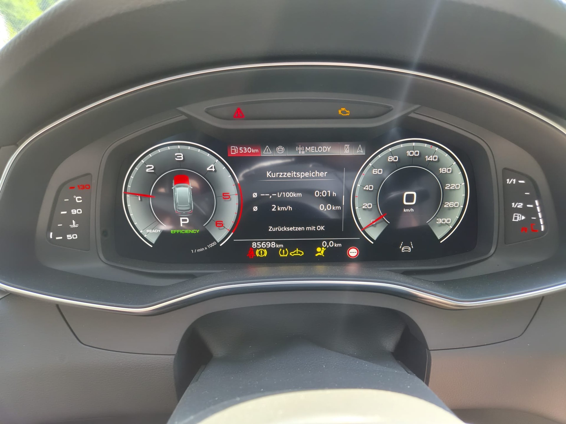 AUDI A6 Avant 40 TDI advanced quattro S-tronic-image-5