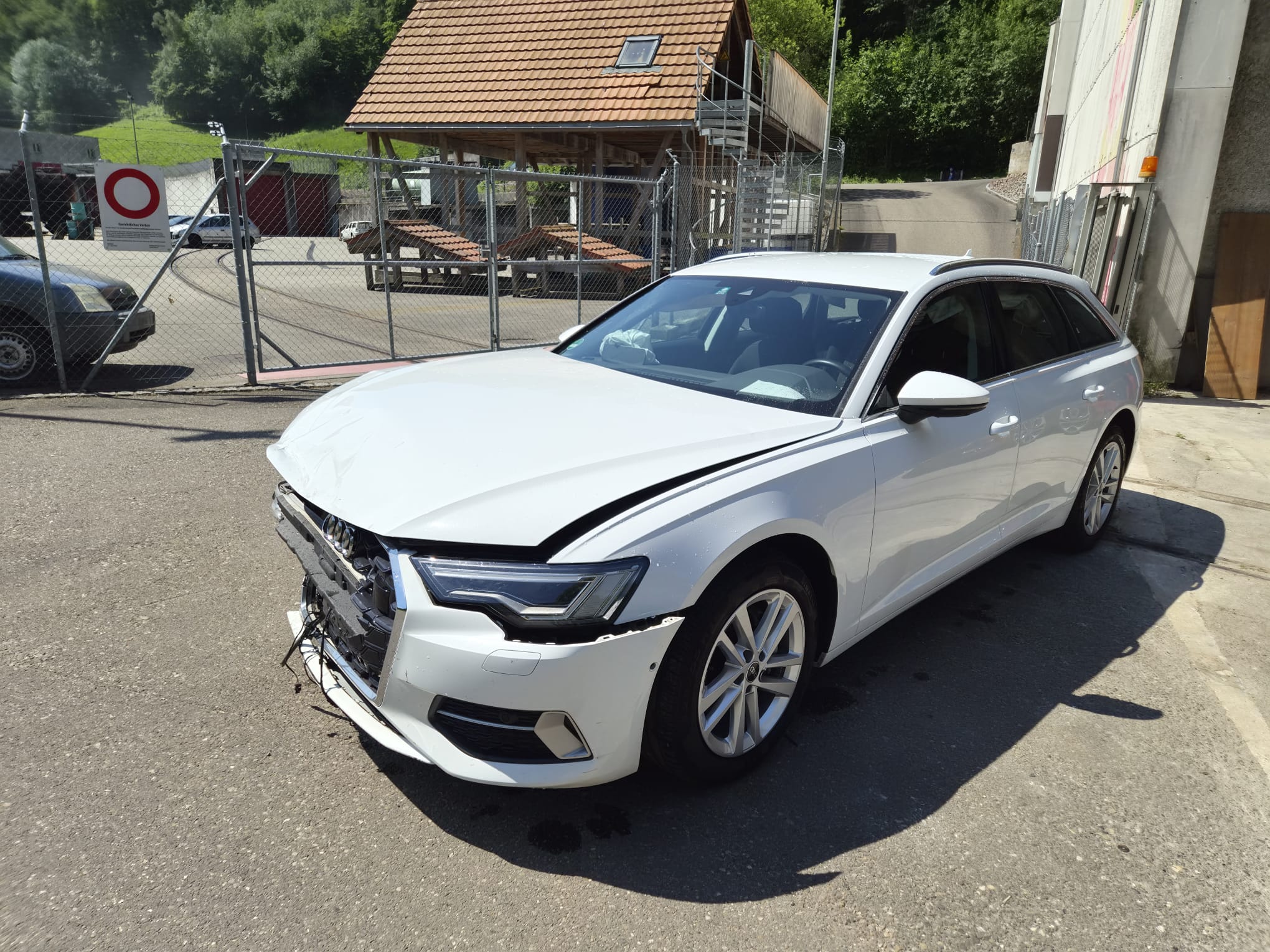 Car photo