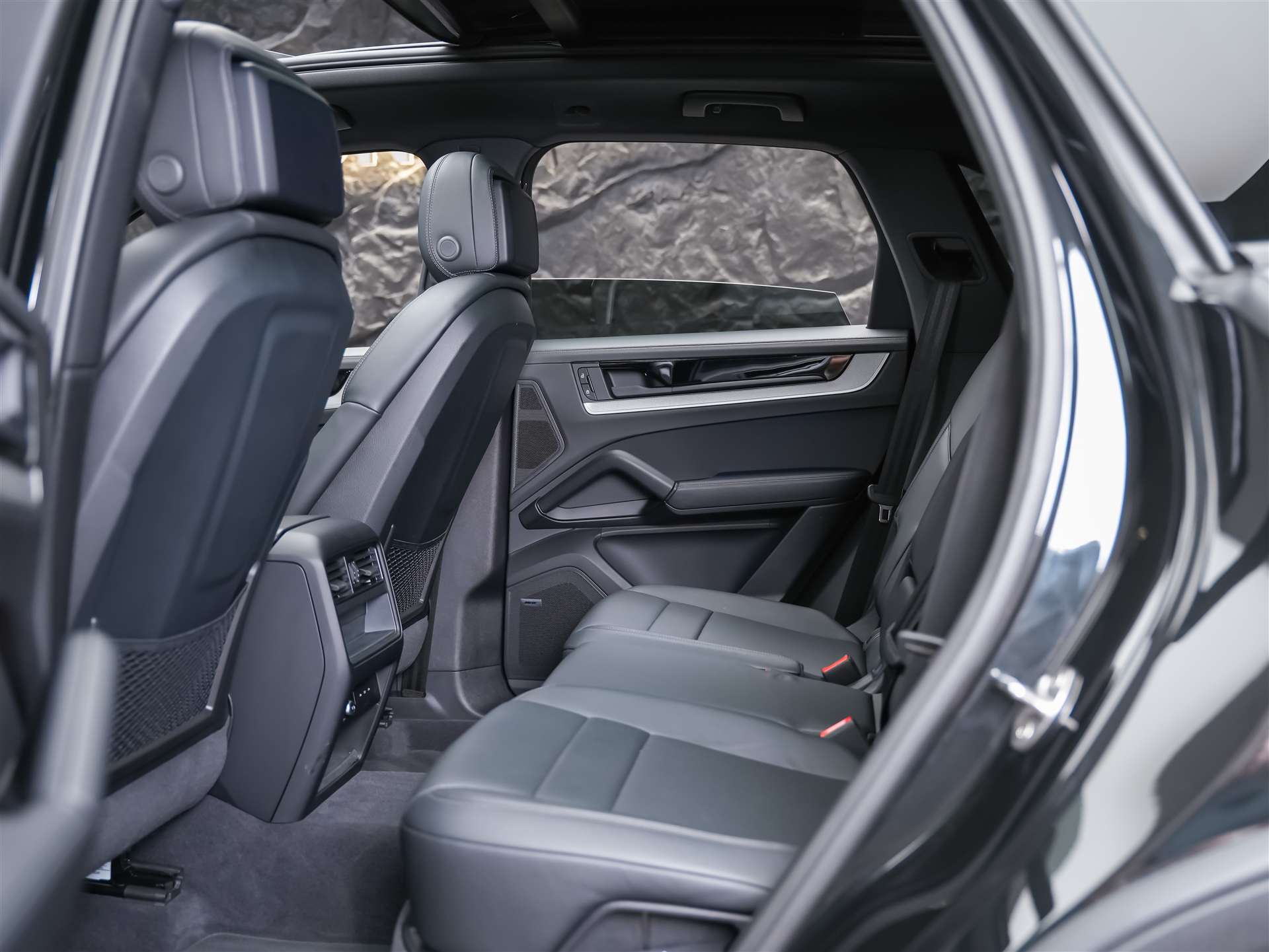 PORSCHE Cayenne *22" Felgen*Abstandsregler*Panorama*Softclose*Soundsystem BOSE*-image-13