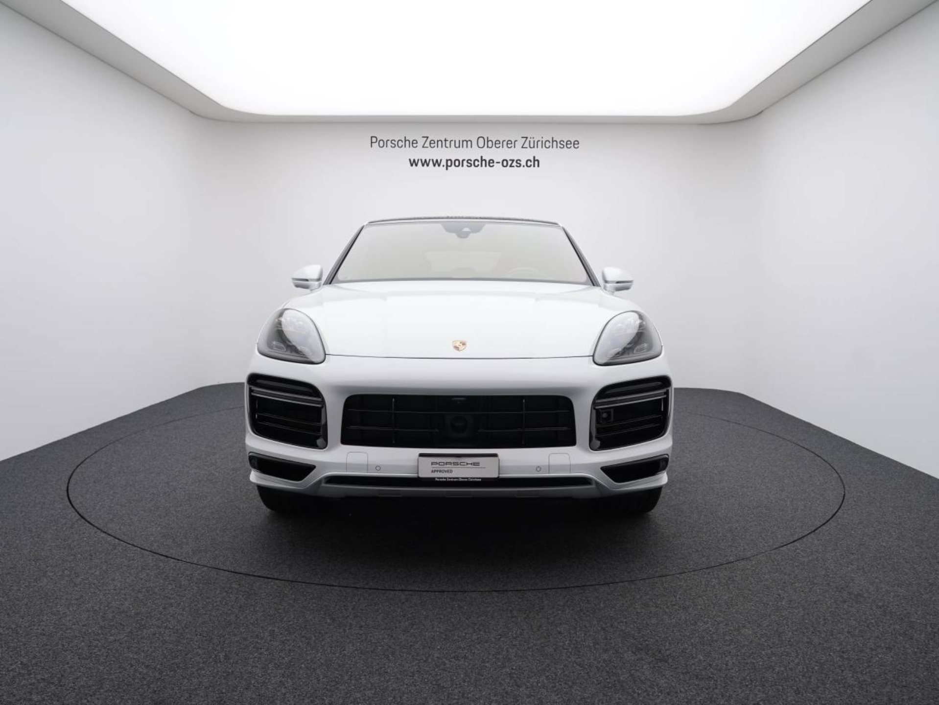 PORSCHE Cayenne Turbo S E-Hybrid Coupé-image-9