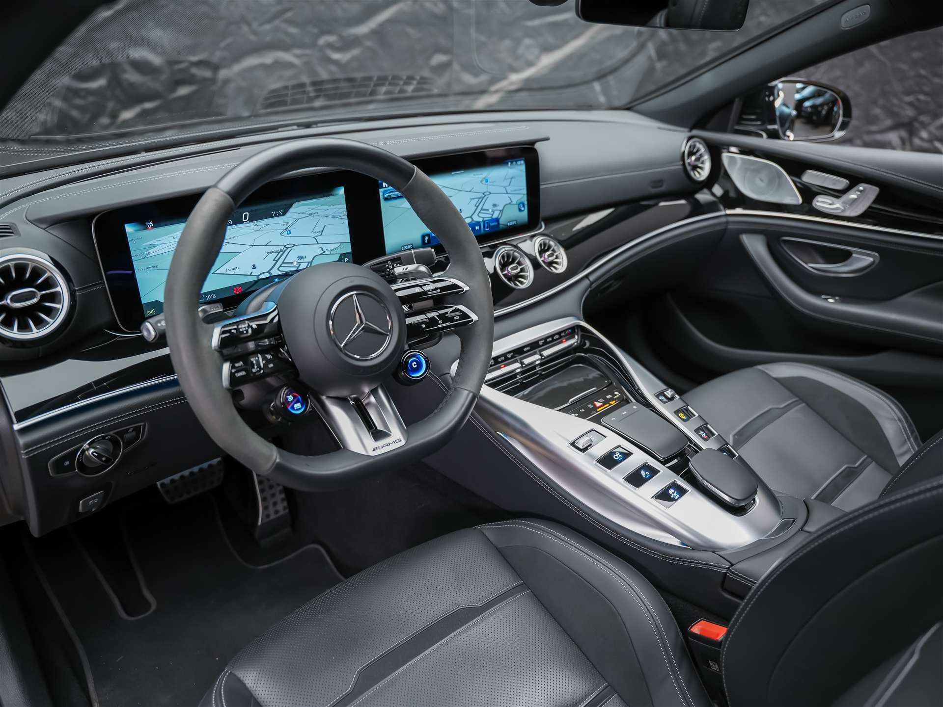MERCEDES-BENZ AMG GT 4 63 S 4Matic+ *22" Felgen*Massage*Panorama*-image-7