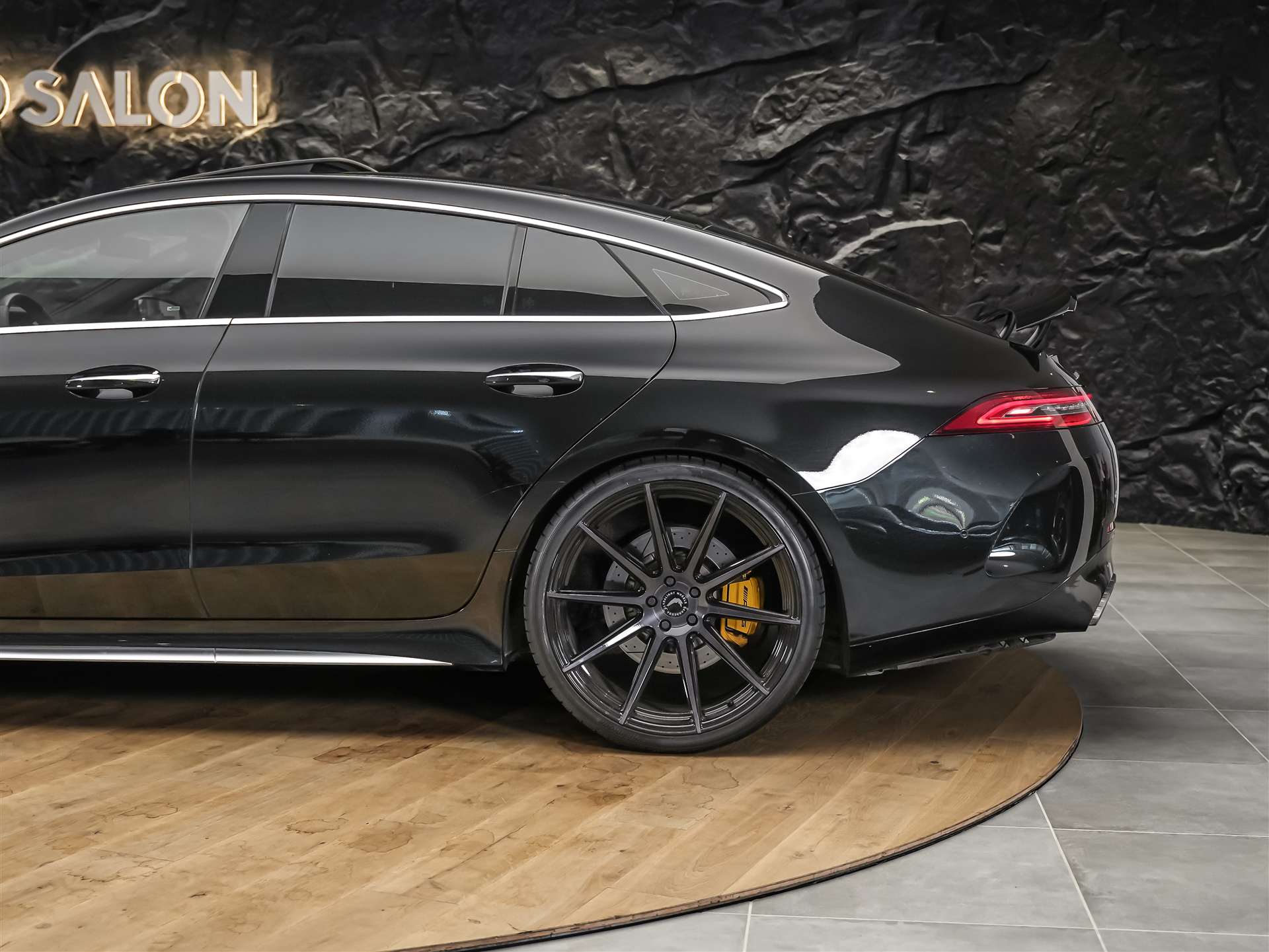 MERCEDES-BENZ AMG GT 4 63 S 4Matic+-image-19