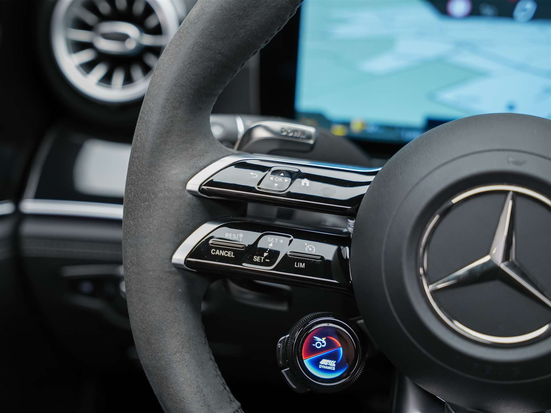 MERCEDES-BENZ AMG GT 4 63 S 4Matic+ *22" Felgen*Massage*Panorama*-image-30