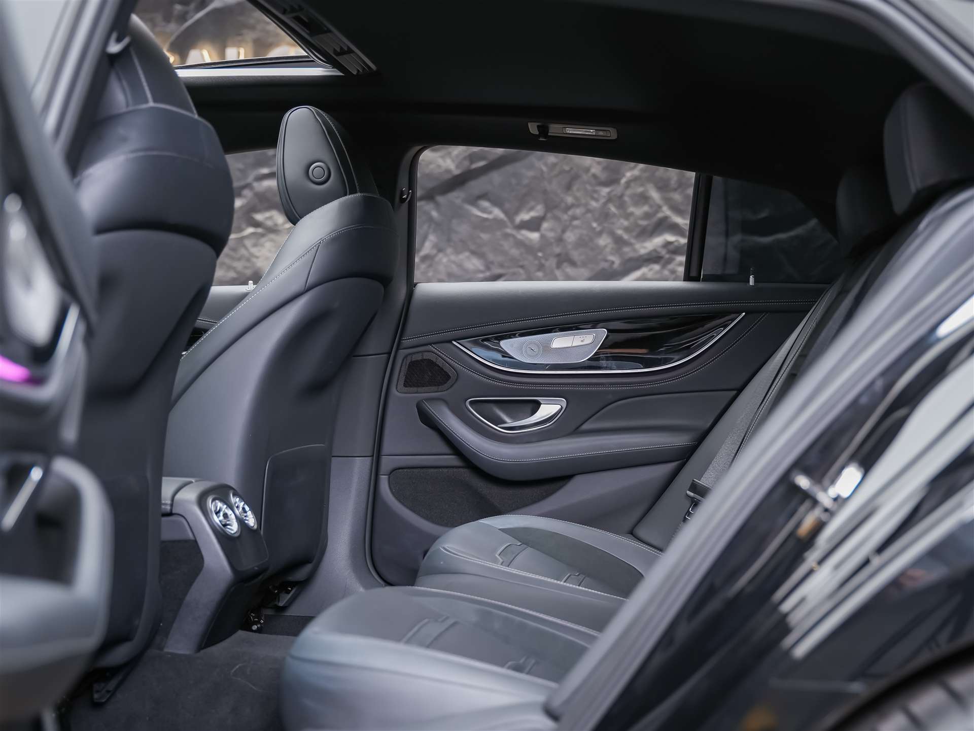 MERCEDES-BENZ AMG GT 4 63 S 4Matic+ *22" Felgen*Massage*Panorama*-image-13