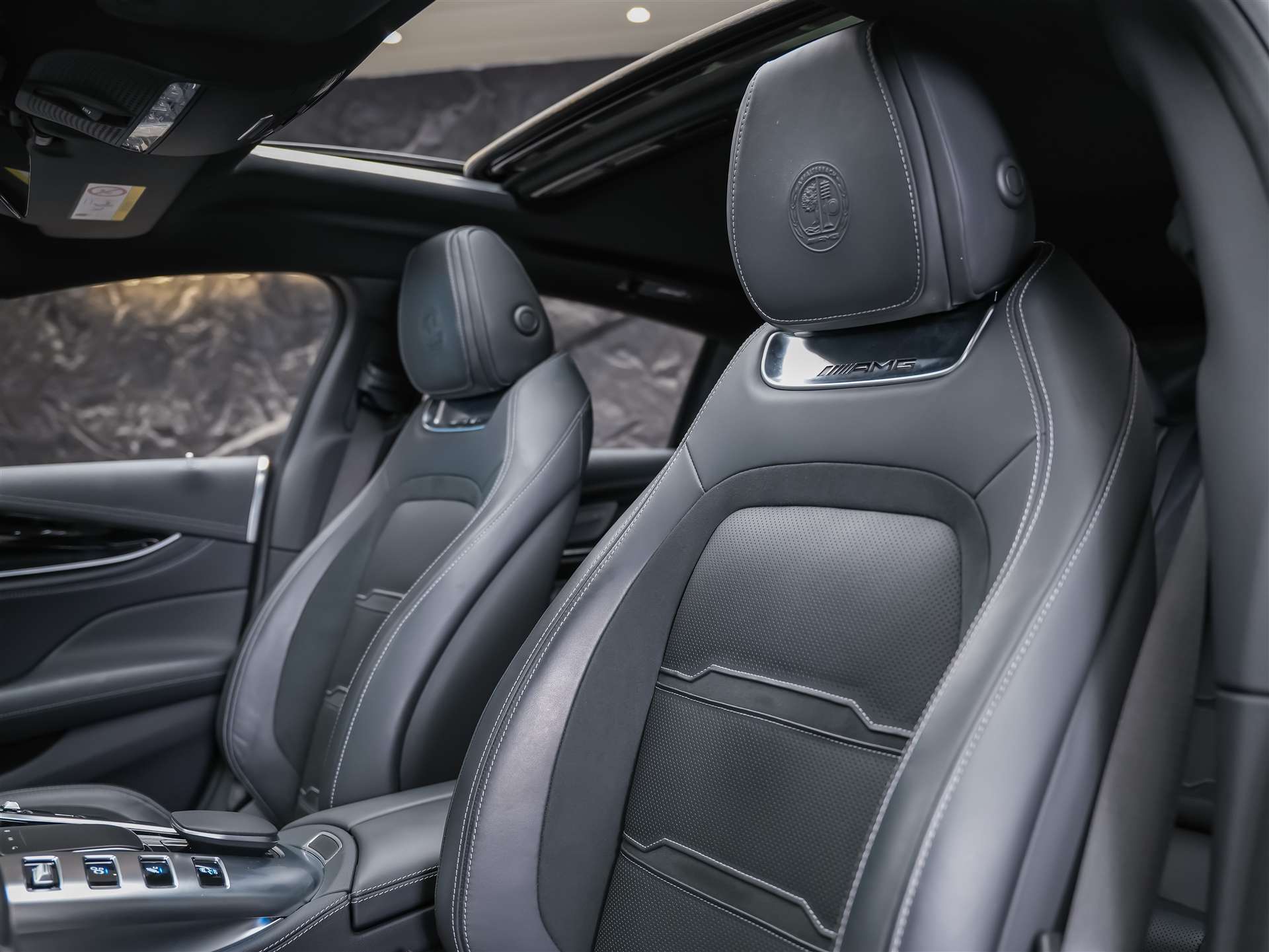 MERCEDES-BENZ AMG GT 4 63 S 4Matic+ *22" Felgen*Massage*Panorama*-image-9
