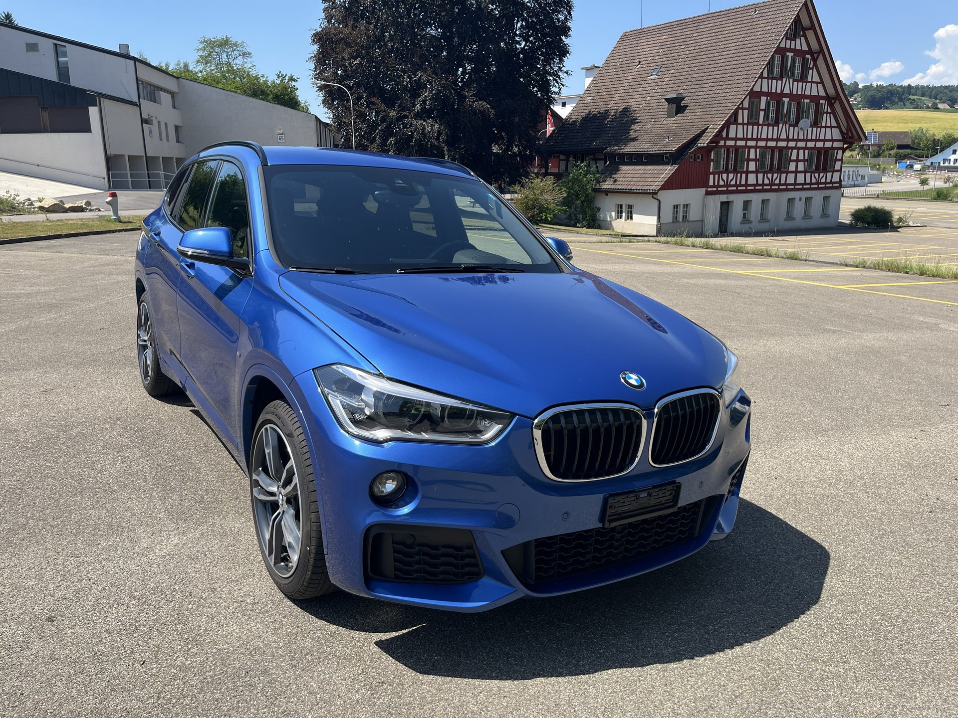 BMW 20d xDrive-image-0
