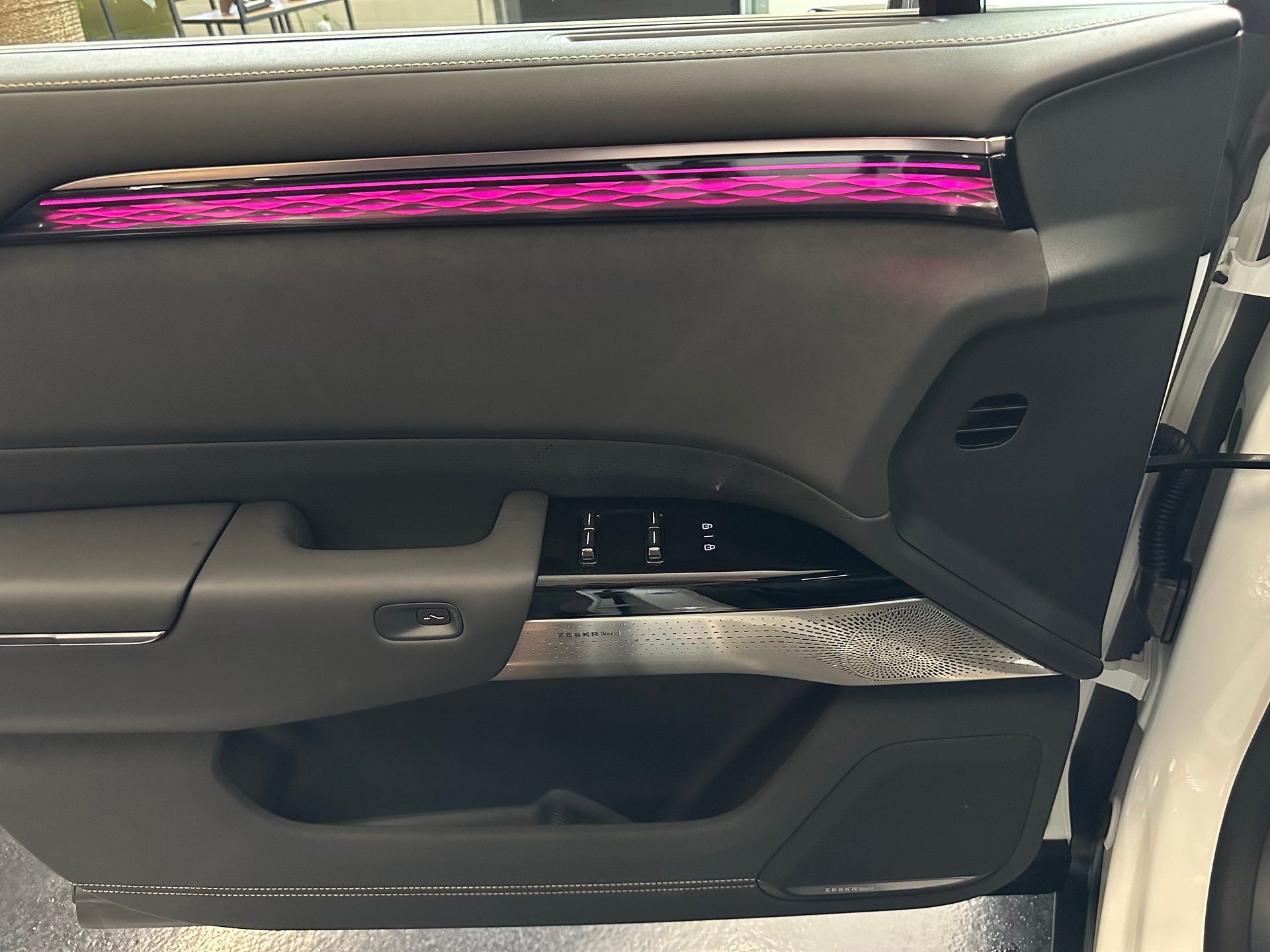 ZEEKR 7X 100kWh Privilege AWD-image-34