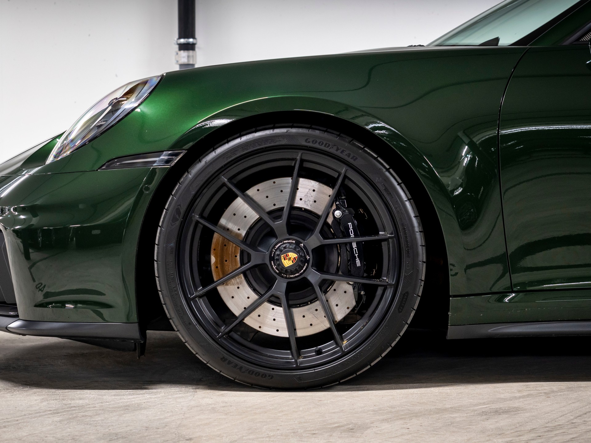 PORSCHE 911 Carrera 4 Cabriolet GTS PDK-image-7