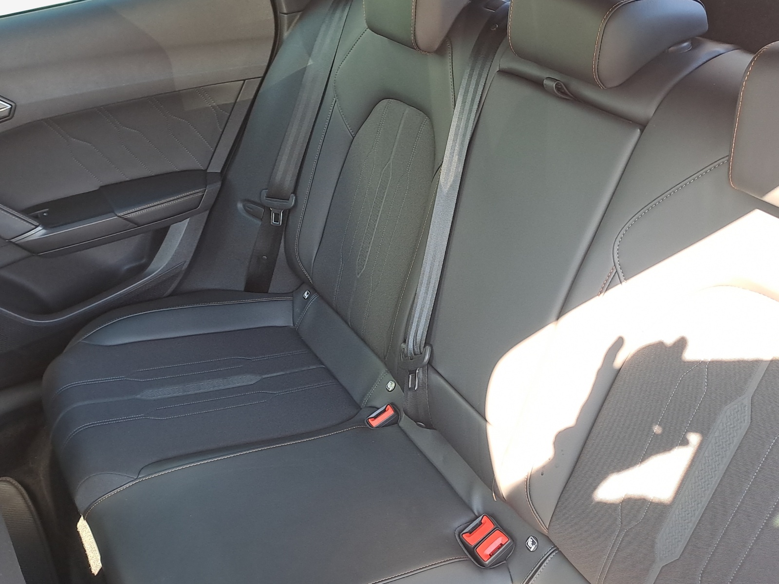 CUPRA Formentor 1.5 TSI Inicio DSG-image-11